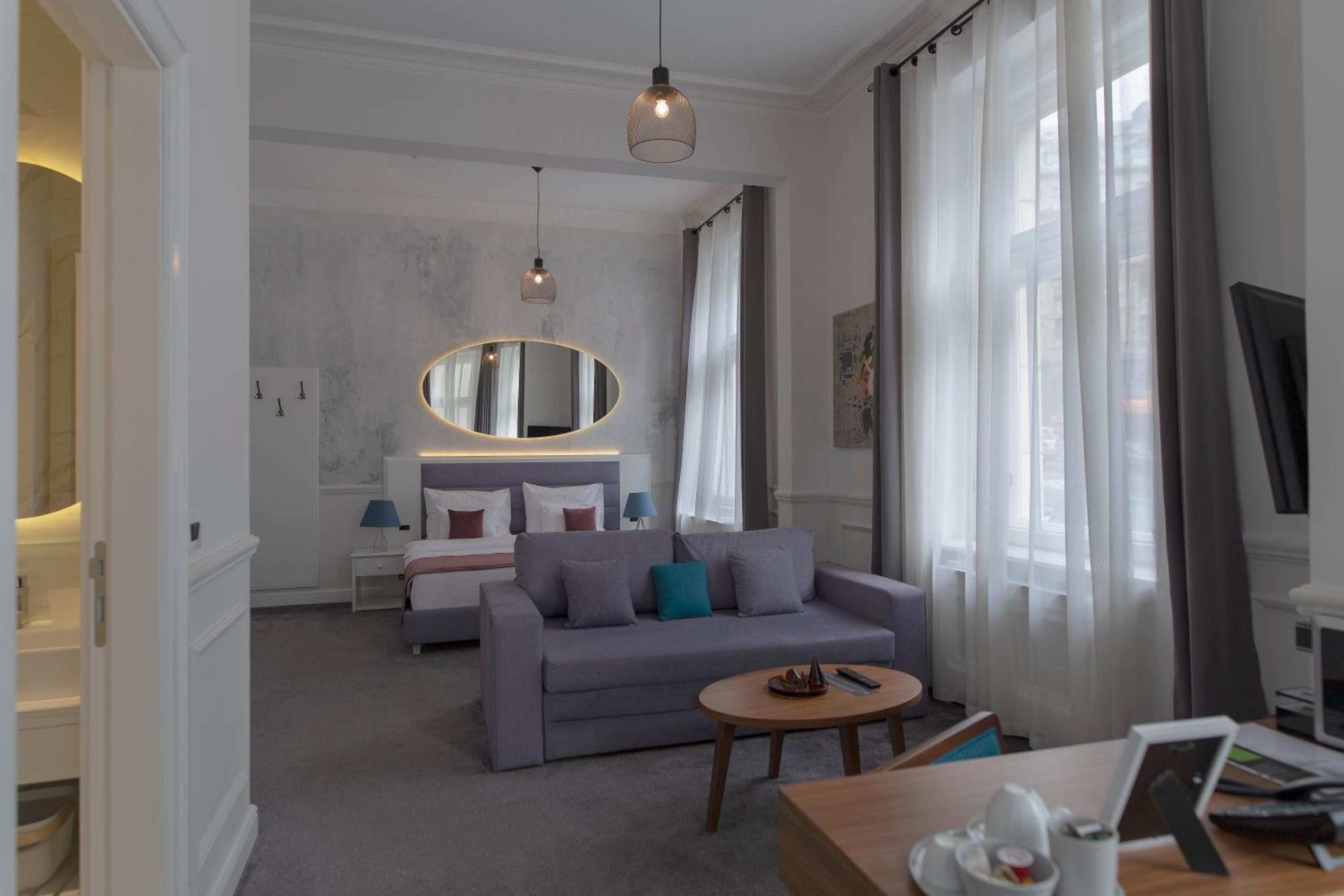 Family Junior Suite with Free Parking photo 1