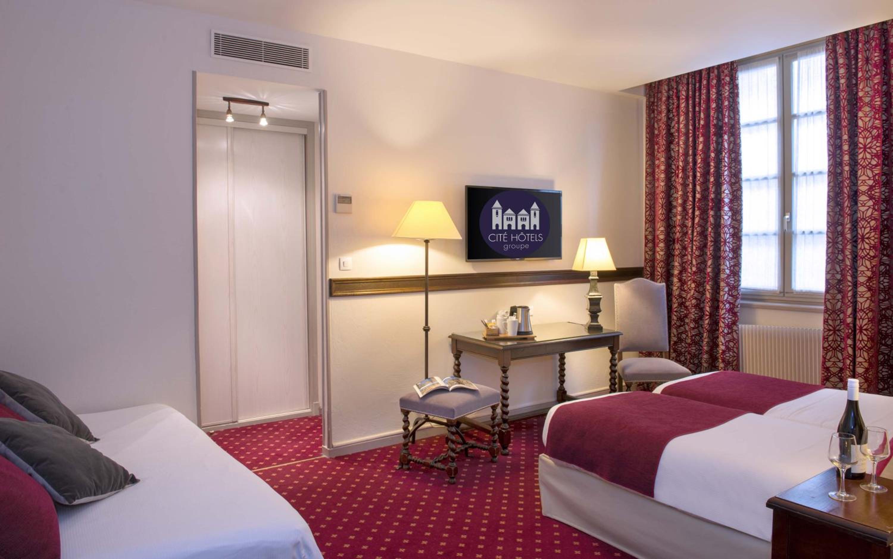 Superior Twin Room - Photo 3