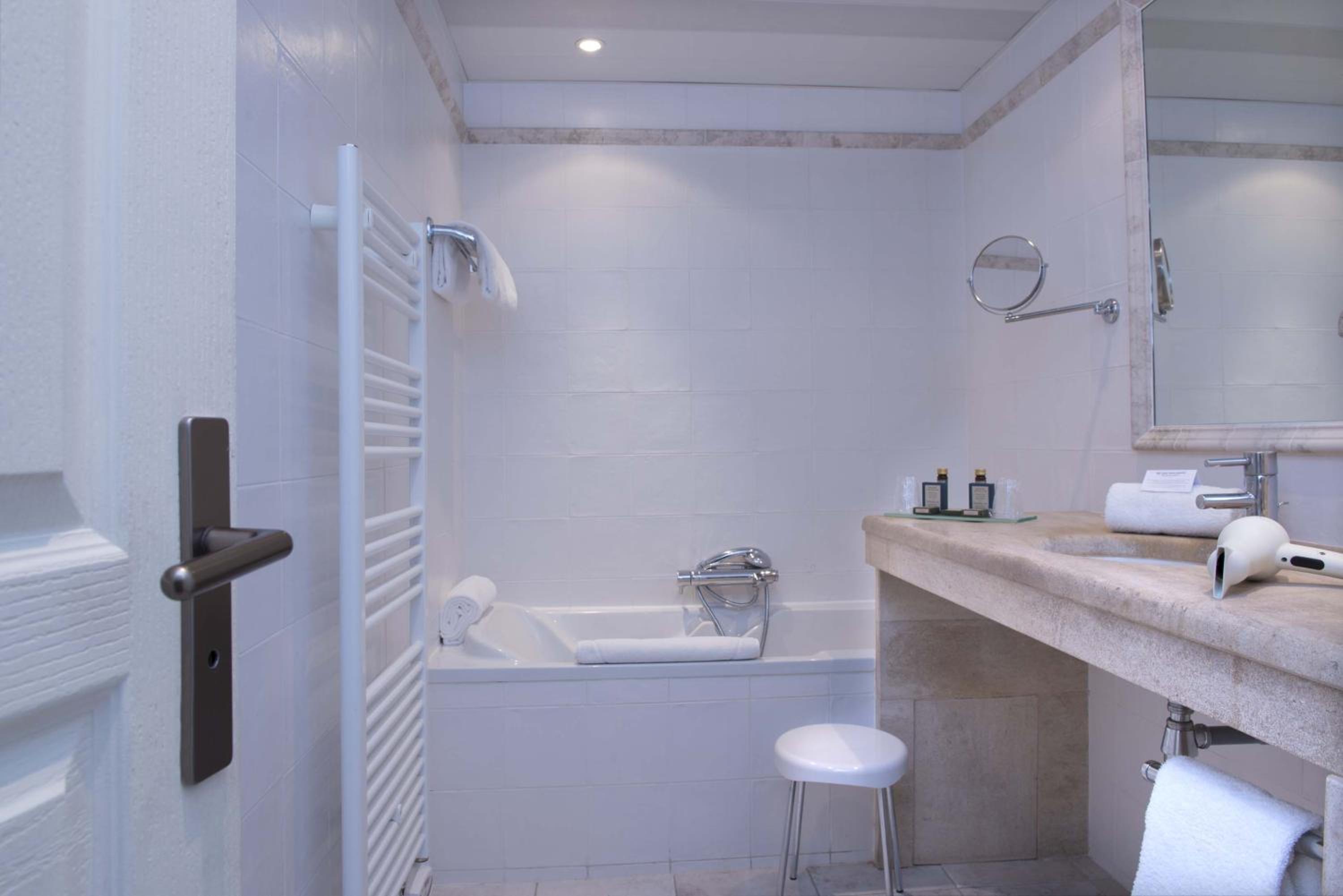Superior Double Room - Photo 7