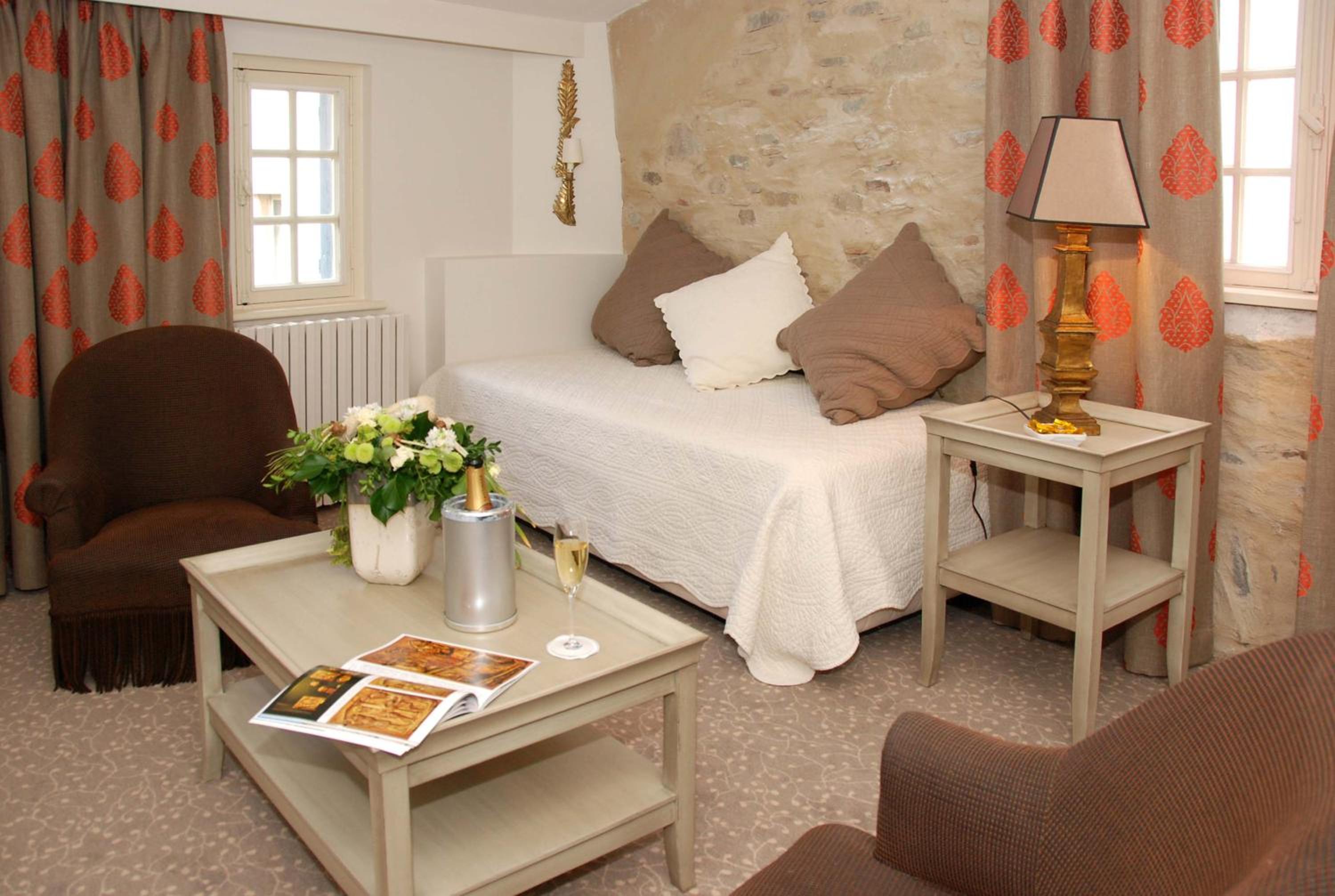 Suite - Photo 4