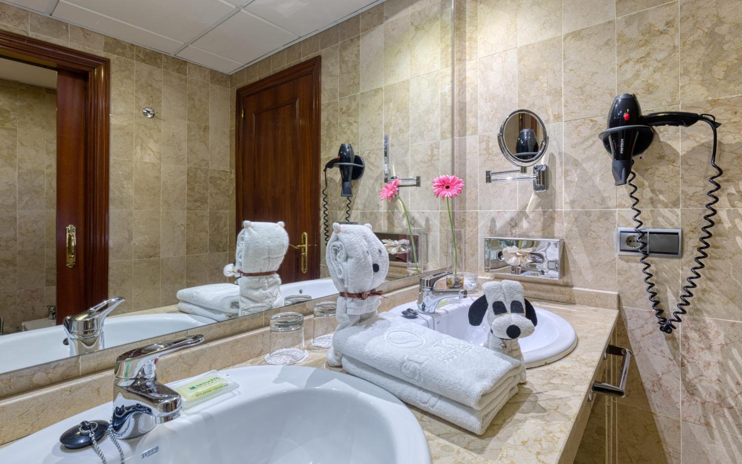 Junior Suite - Photo 3