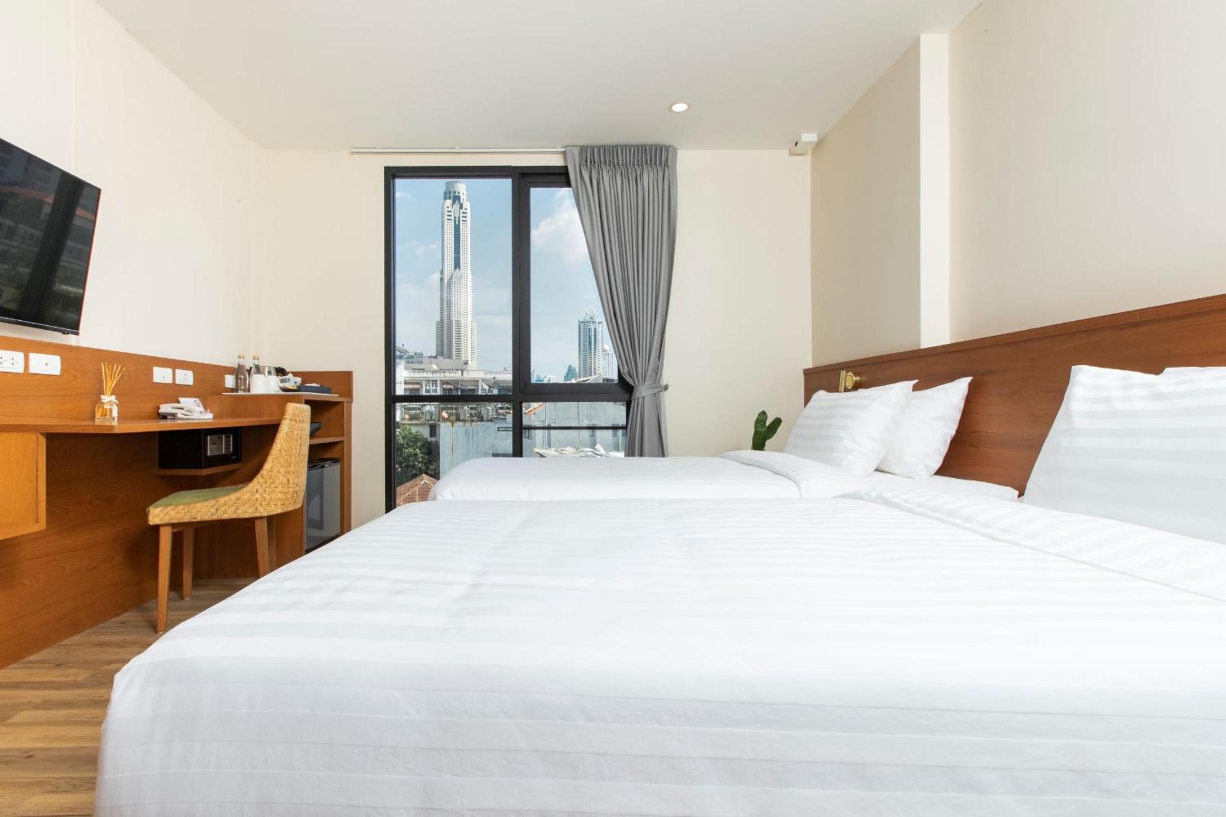 Deluxe Double or Twin Room photo 2