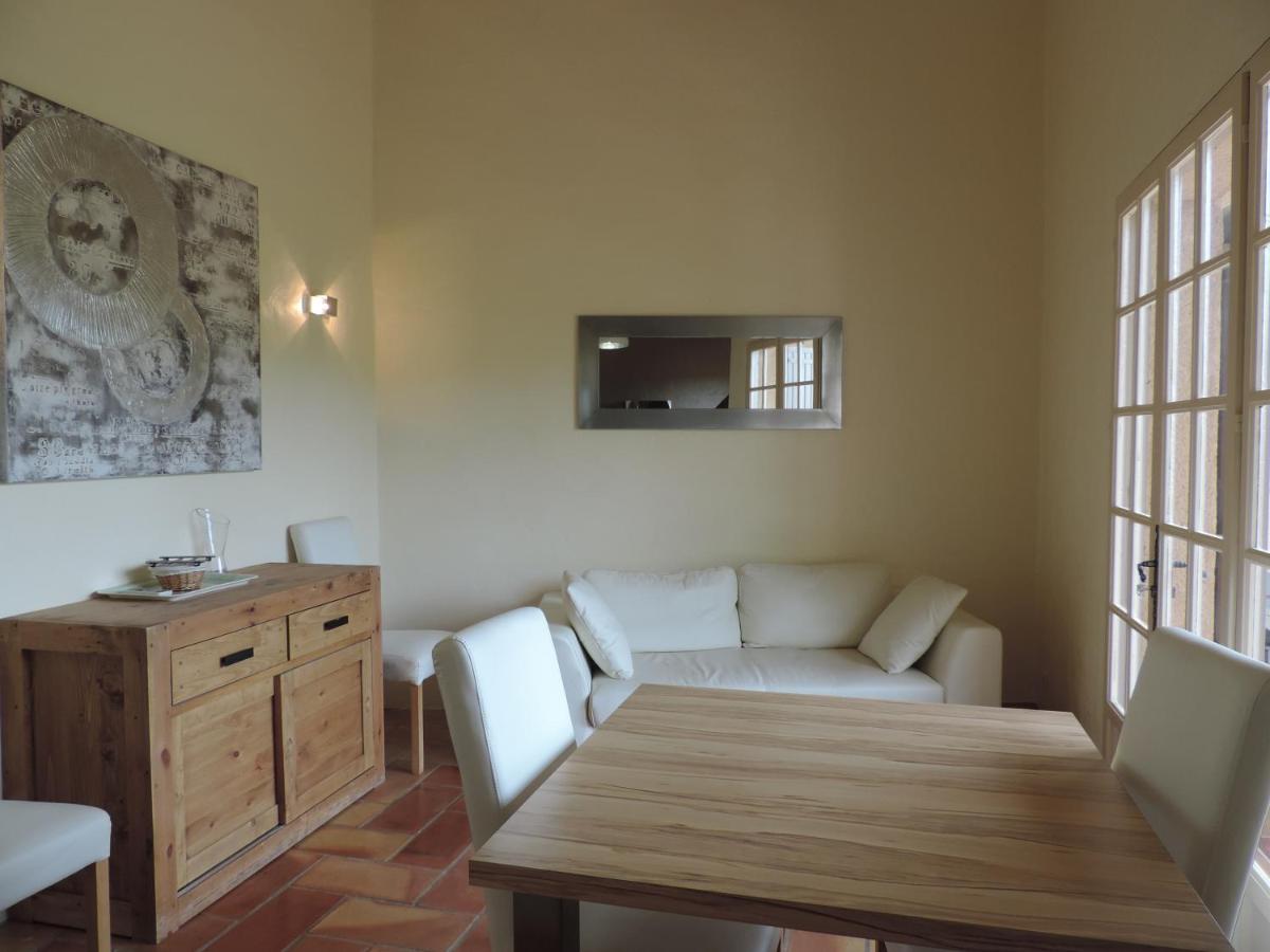 Two-Bedroom Villa with Terrace (4 Adults) photo 2