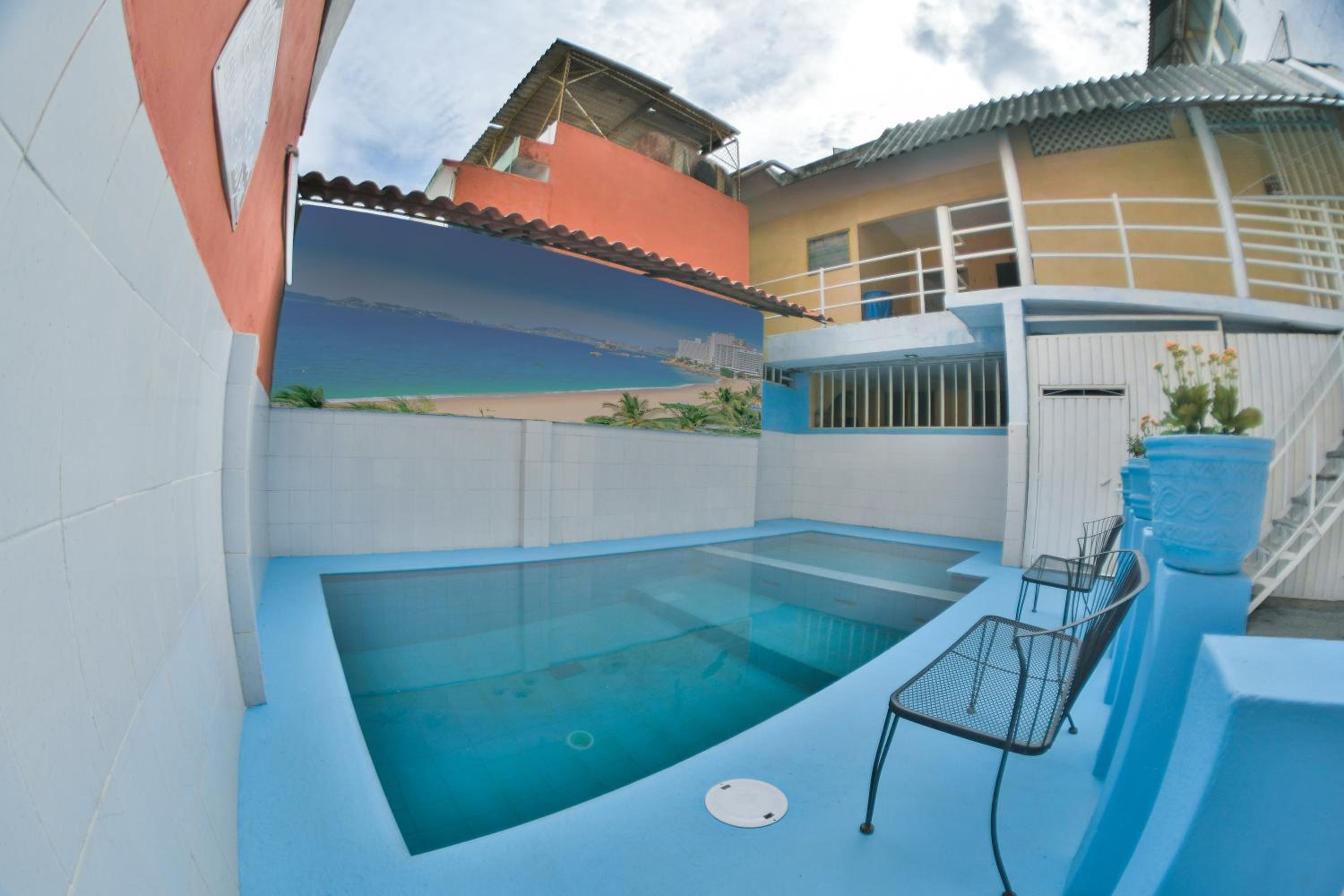 Double Room - Photo 2