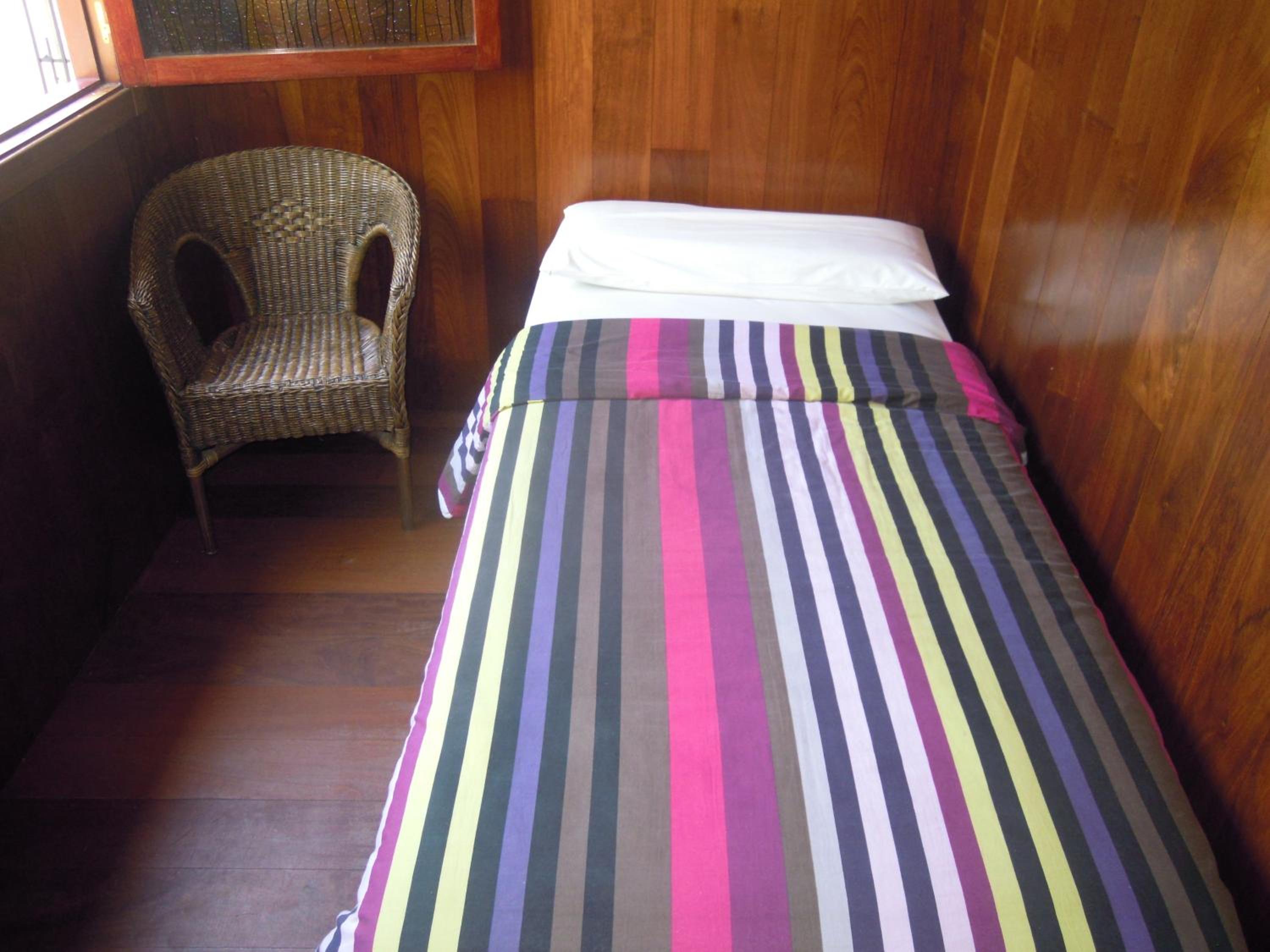 Single Bed in Mixed Dormitory Room photo 2