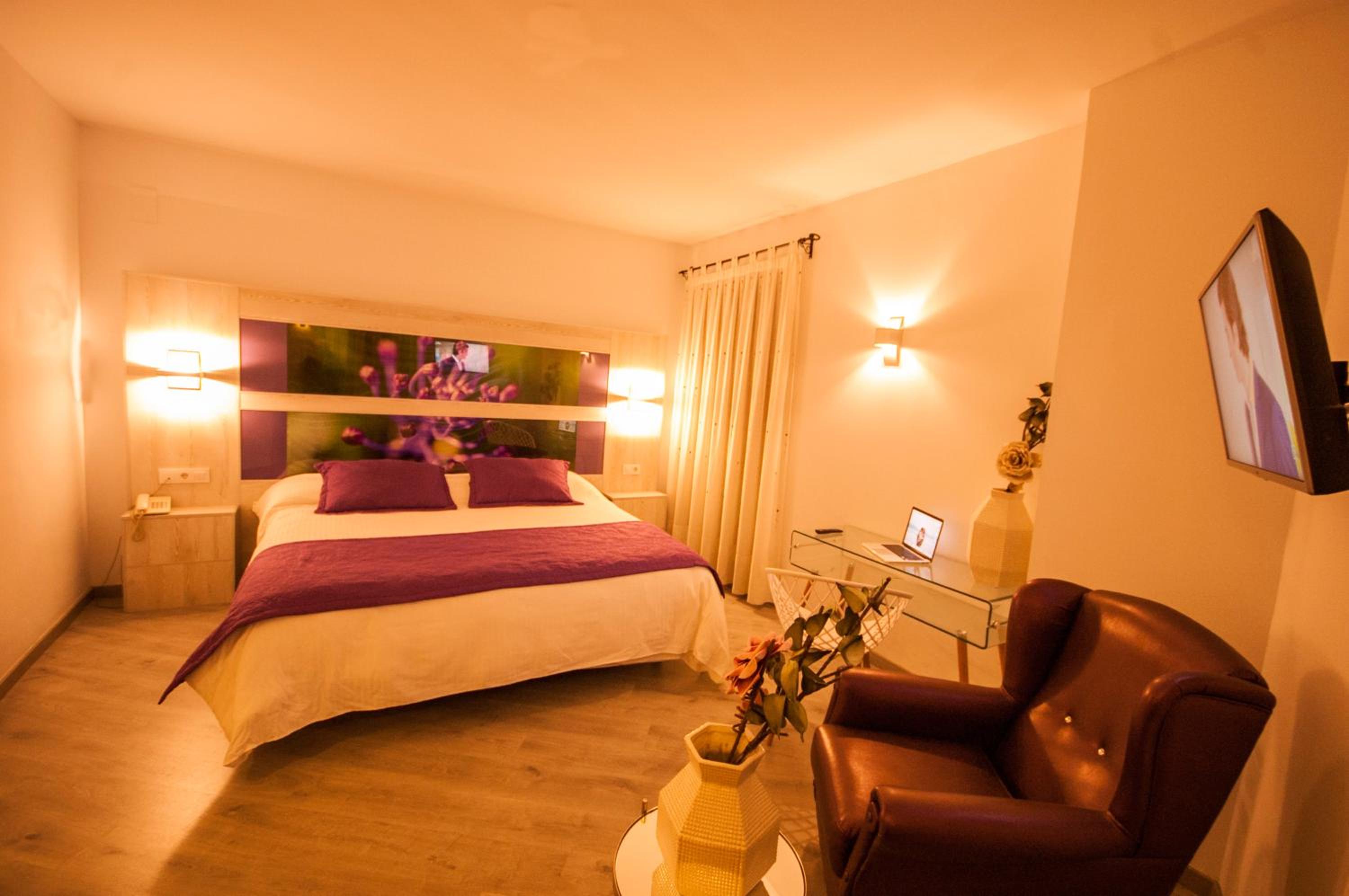 Superior Double Room - Photo 6