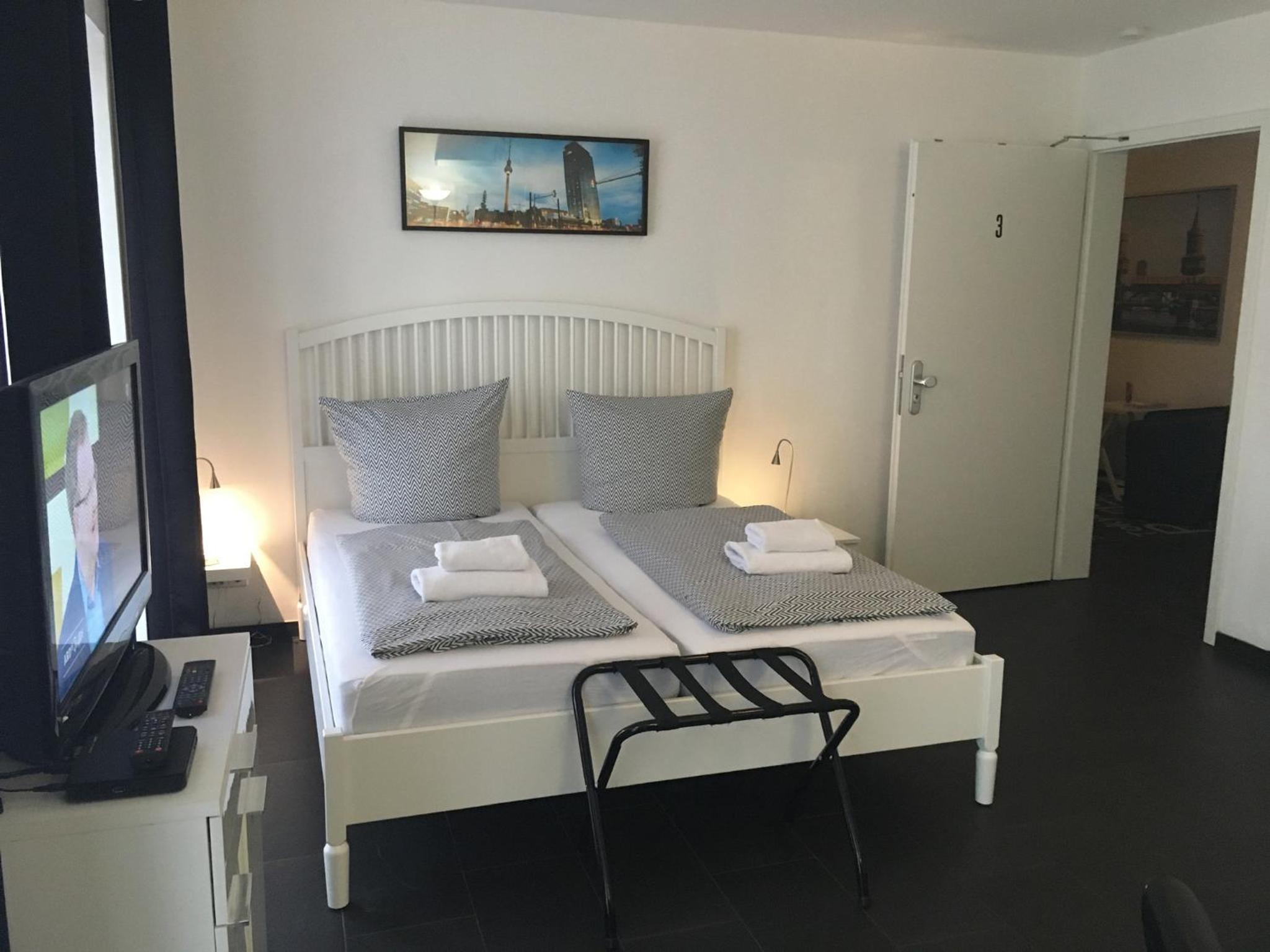 Studio Apartment photo 2