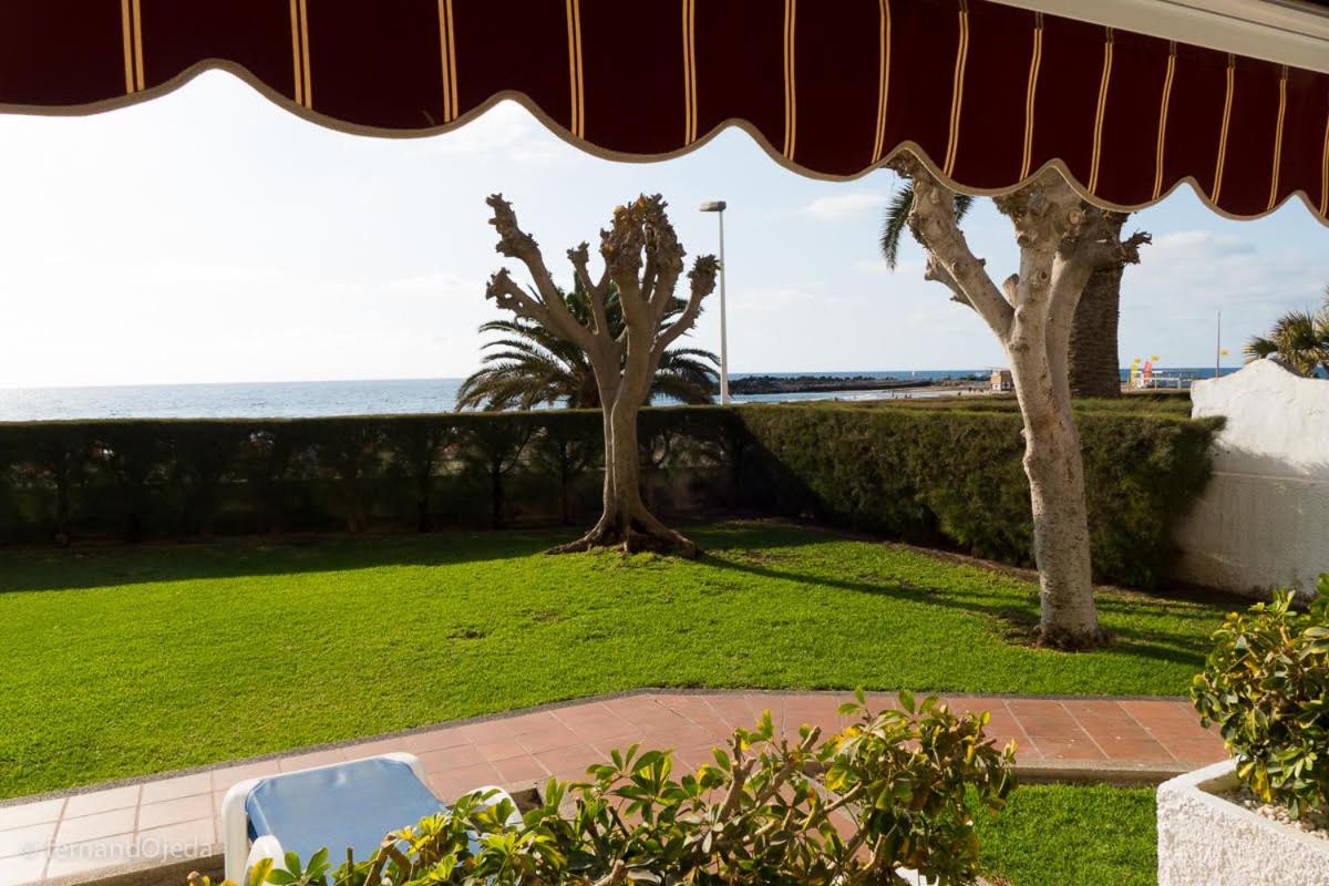 3 Bedroom Apartment Sea View with Garden photo 2