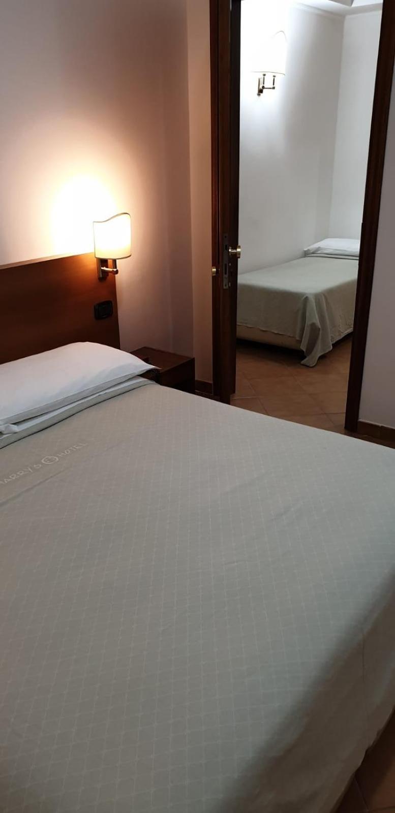 Economy Quadruple Room photo 3