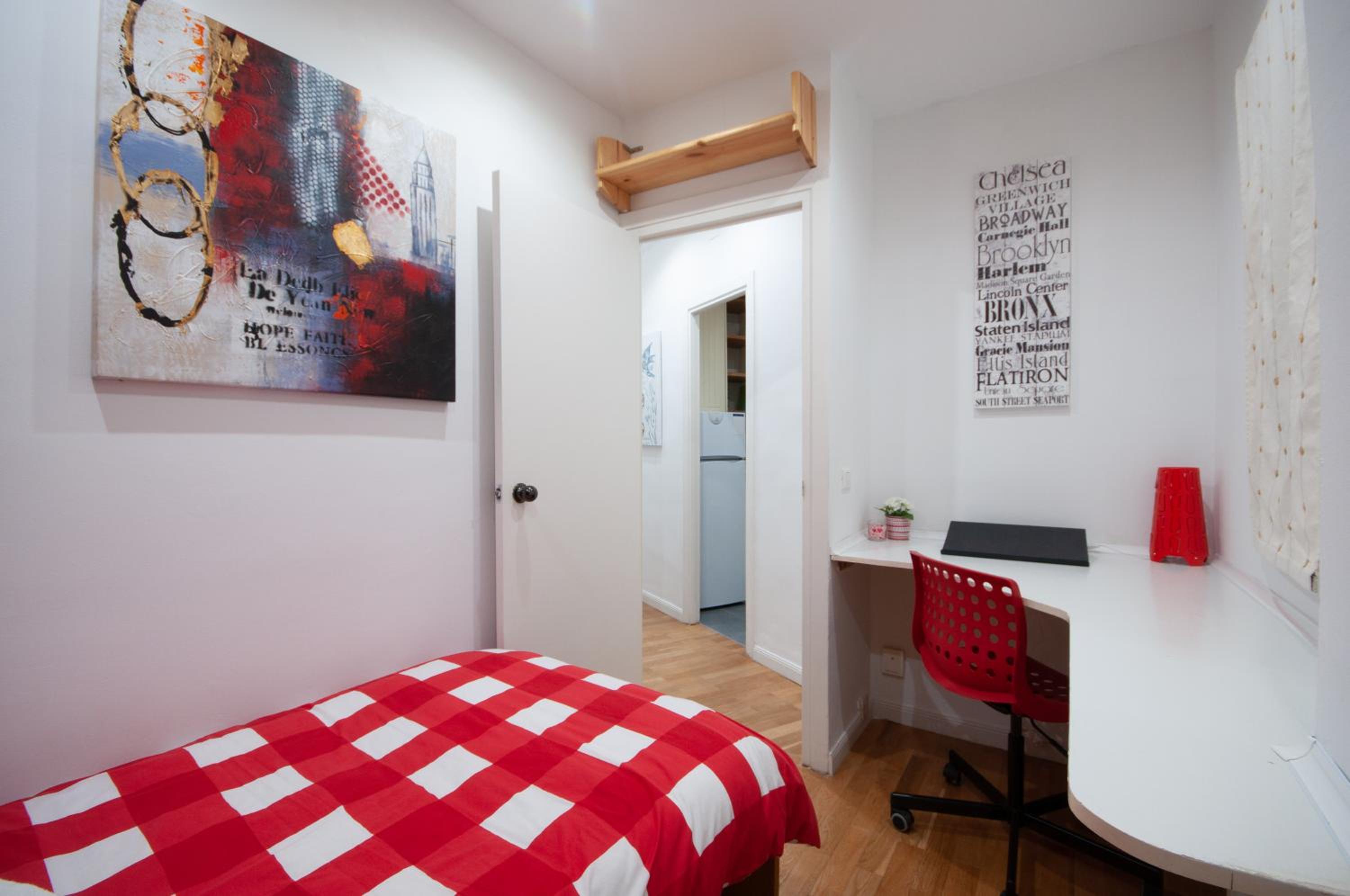 Apartment - Photo 14