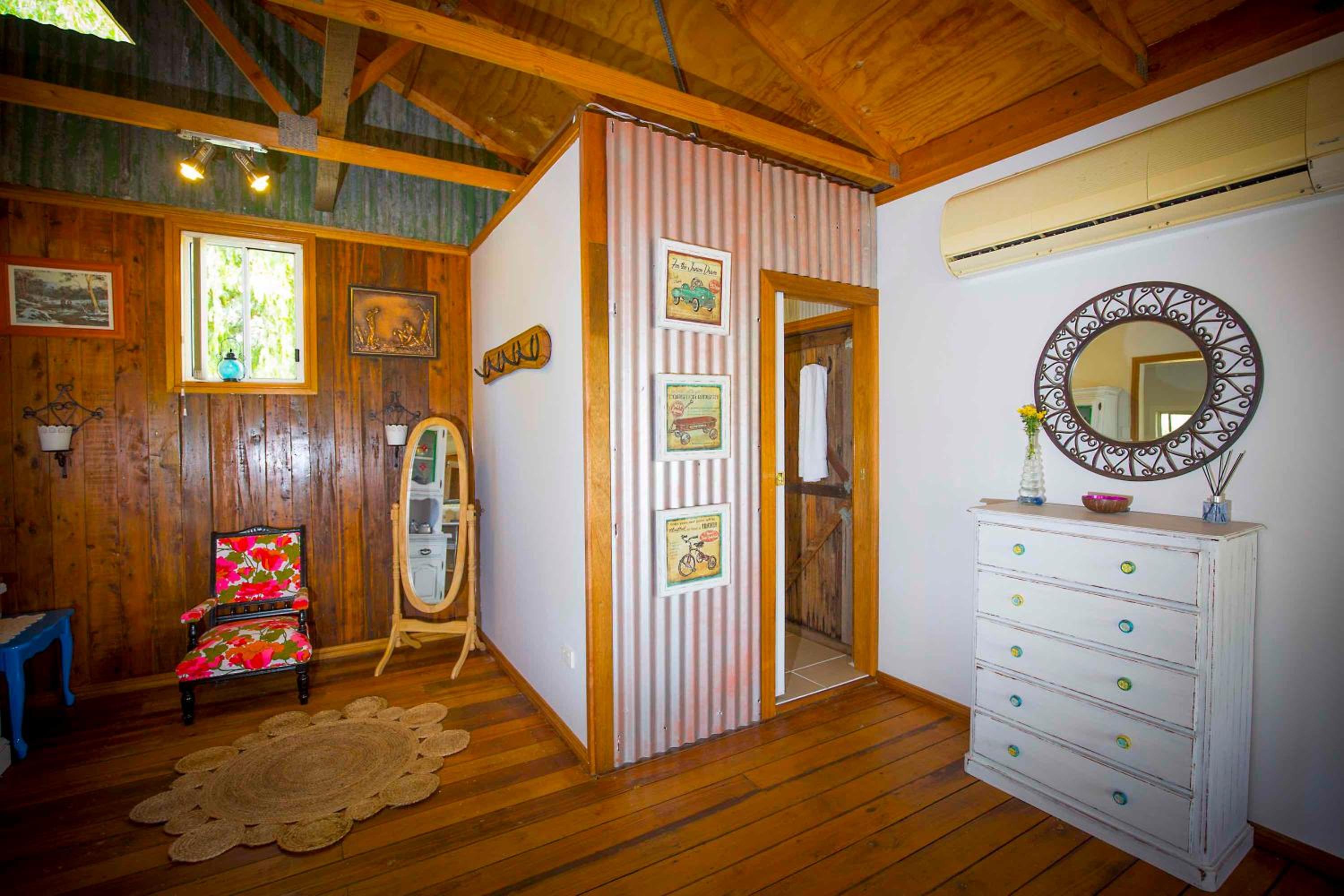 One-Bedroom Vacation Home - Photo 10