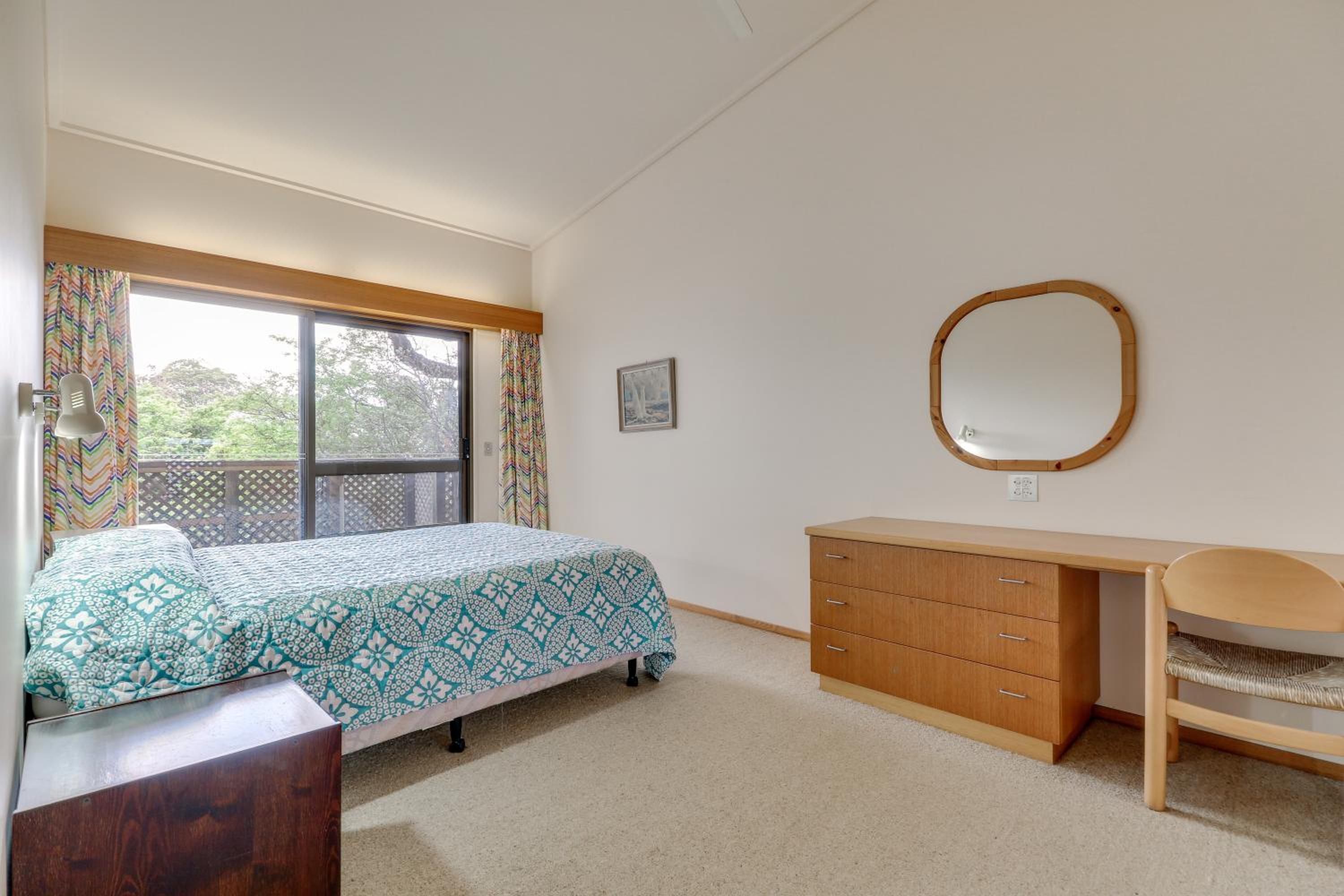 Three-Bedroom Vacation Home  photo 2
