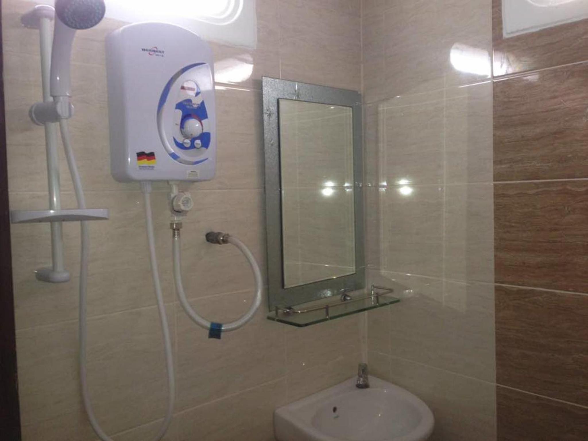 Standard Triple Room - Photo 2