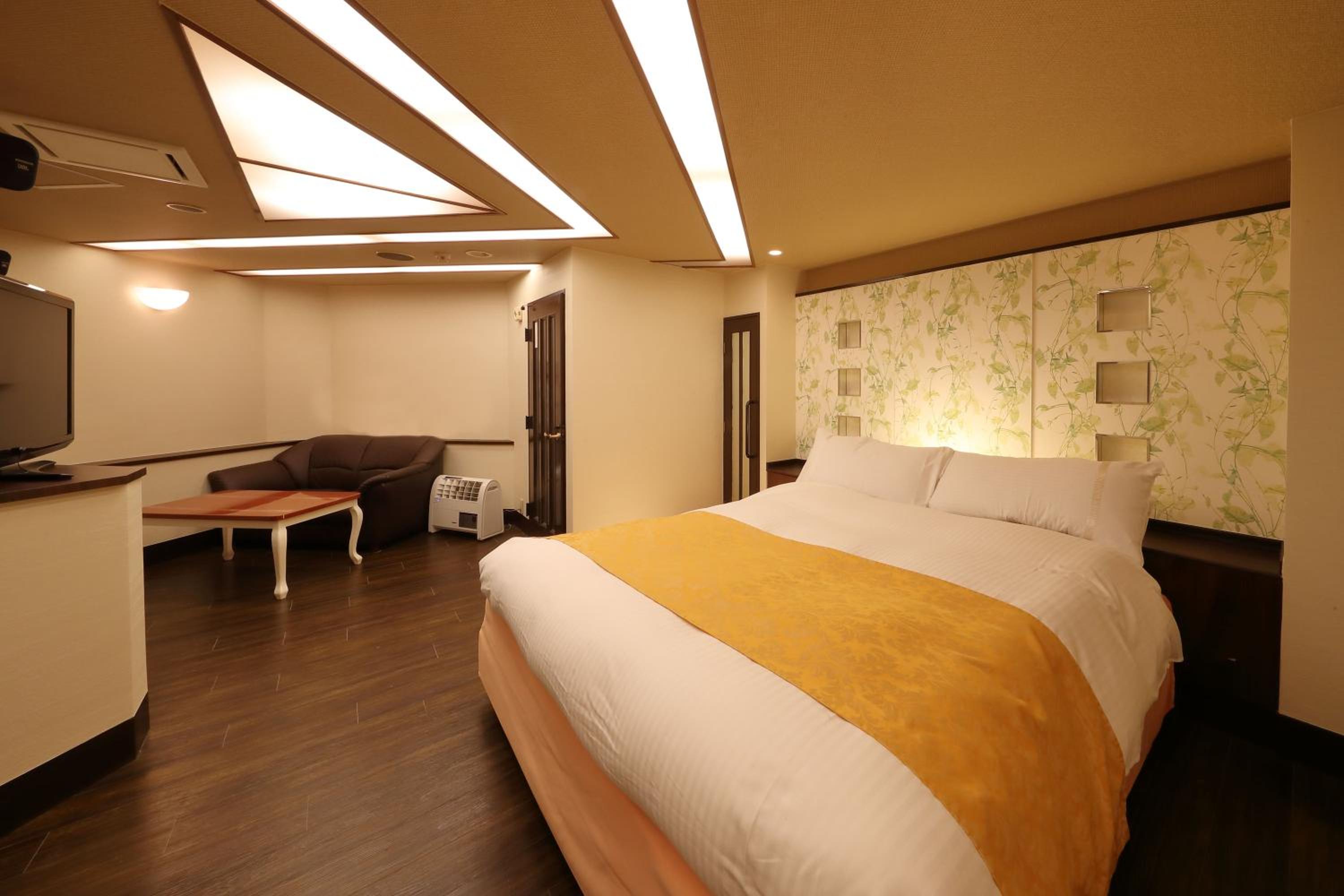 Double Room - Photo 4