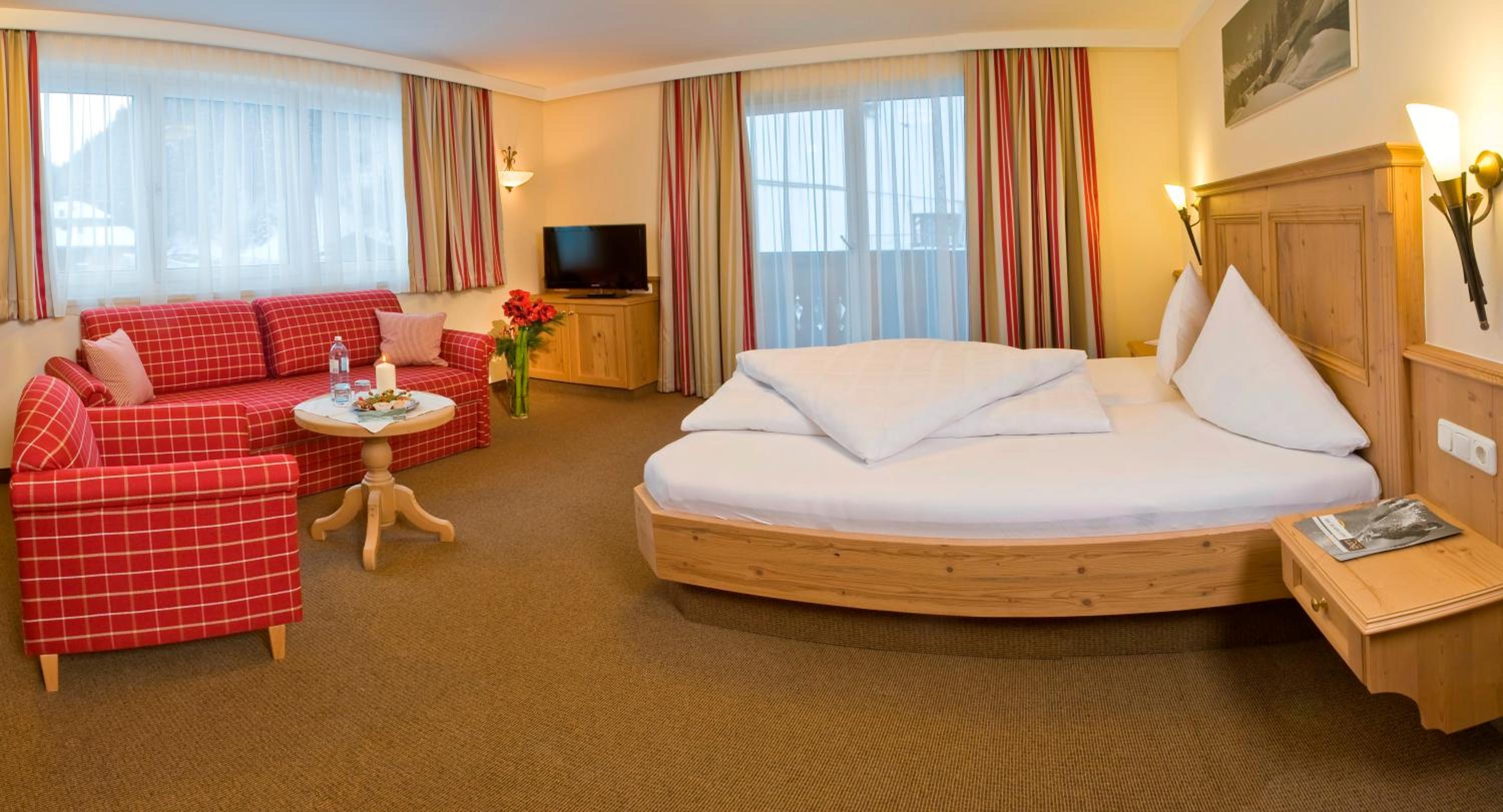 Deluxe Double Room photo 2