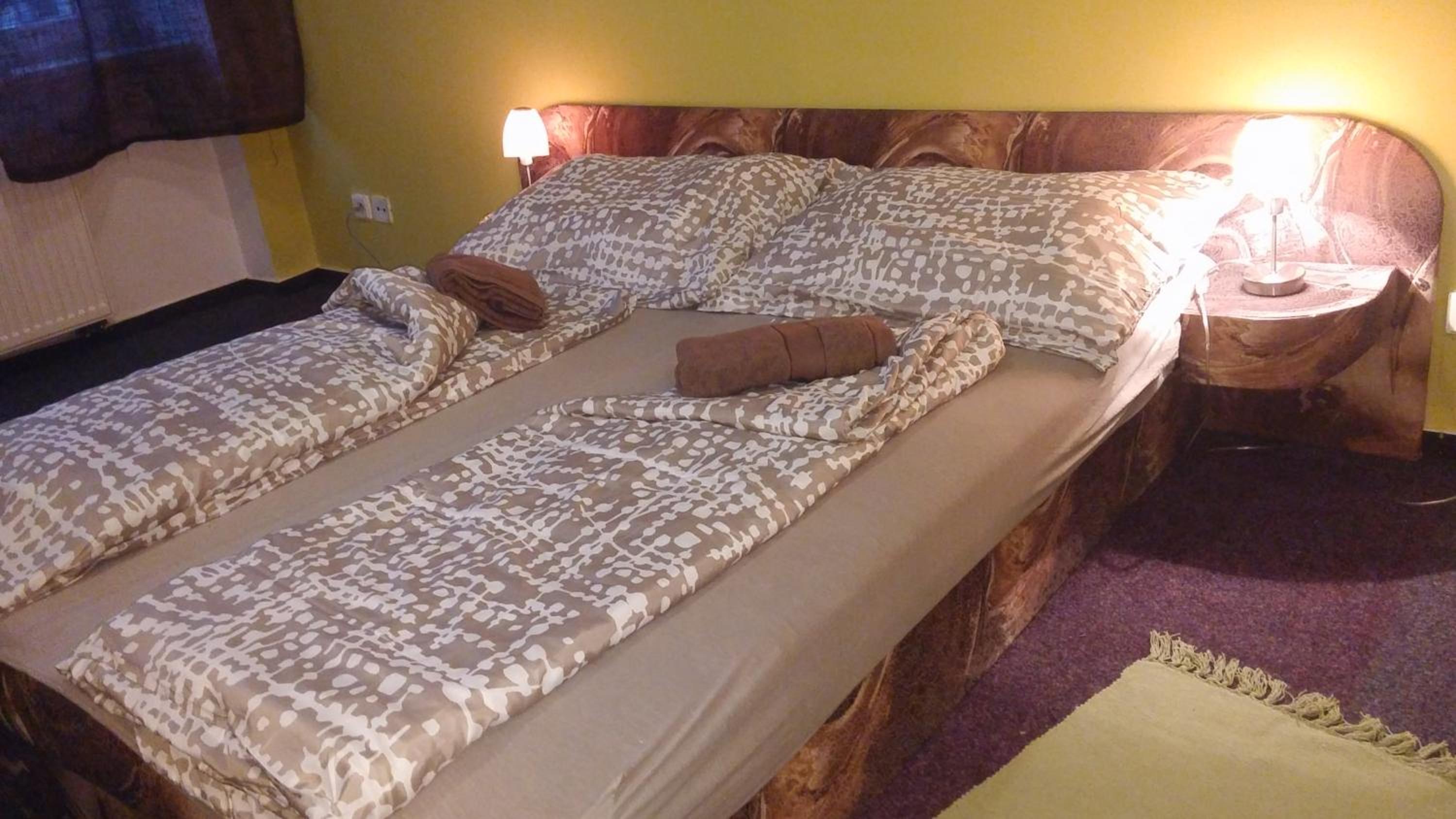 Triple Room with Private Bathroom photo 2