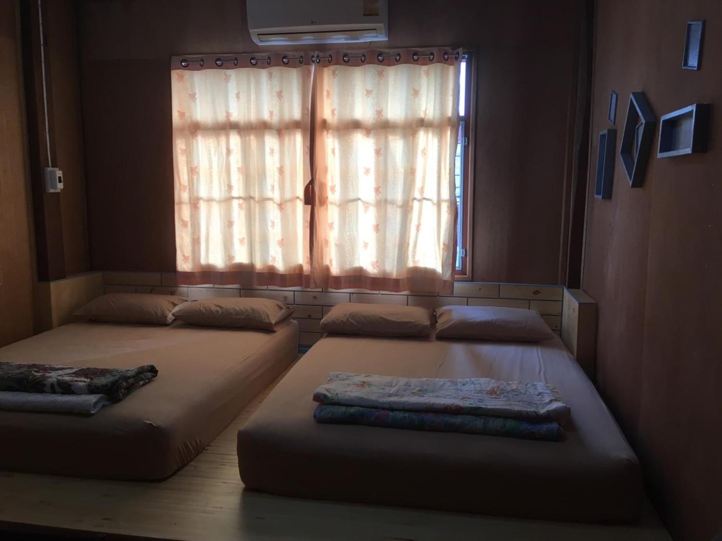 Quadruple Room - Photo 3