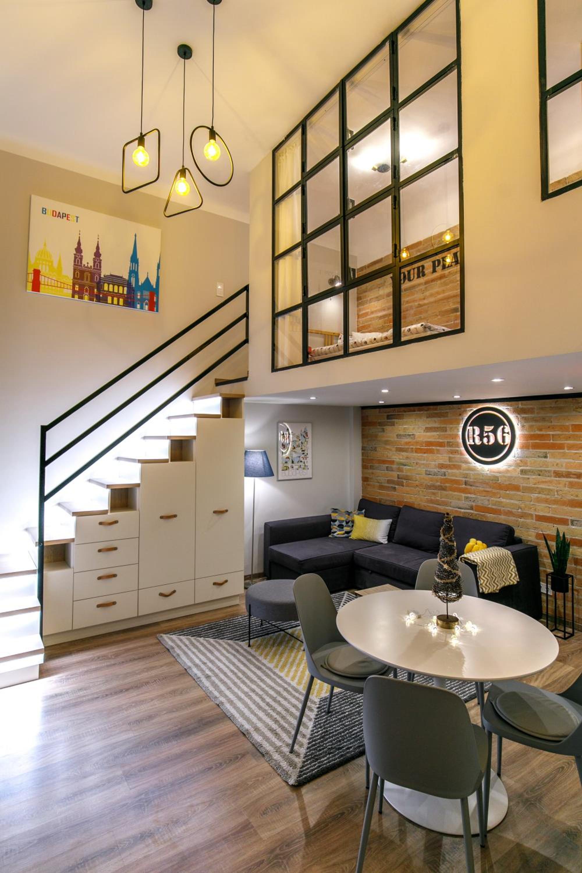 Apartment - Photo 1