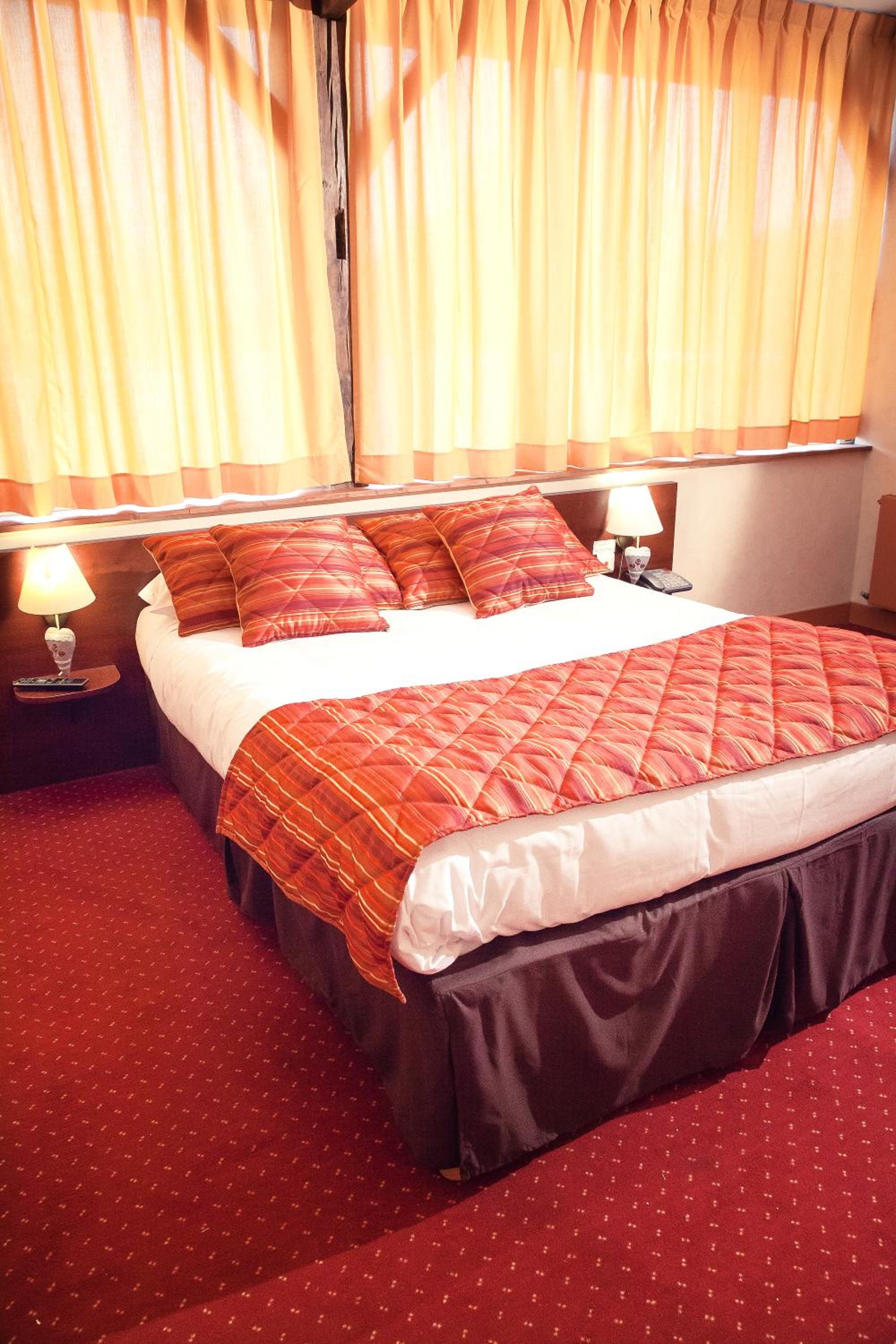 Double Room - Disability Access photo 2