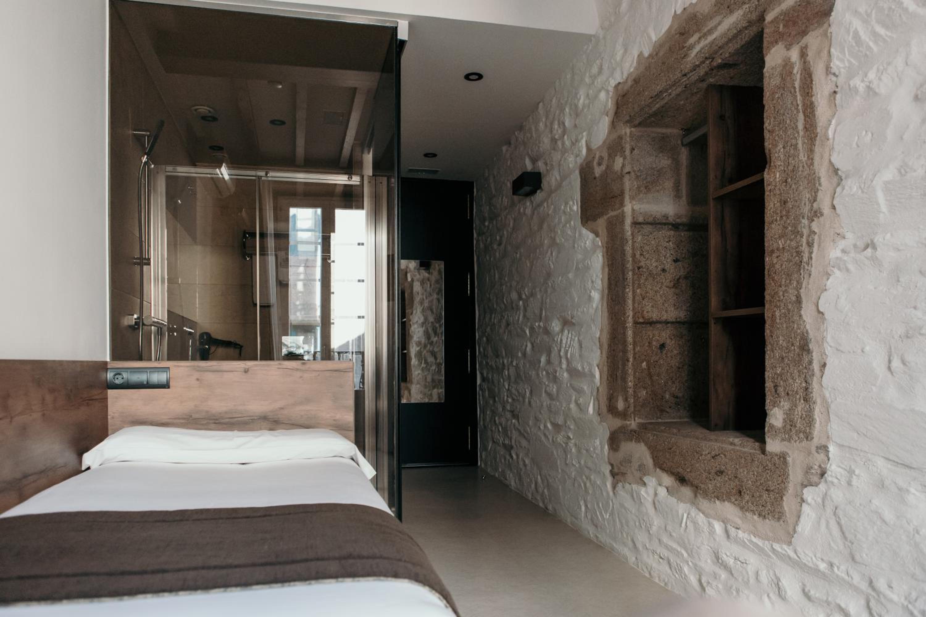 Single Room With Wellness Access photo 3