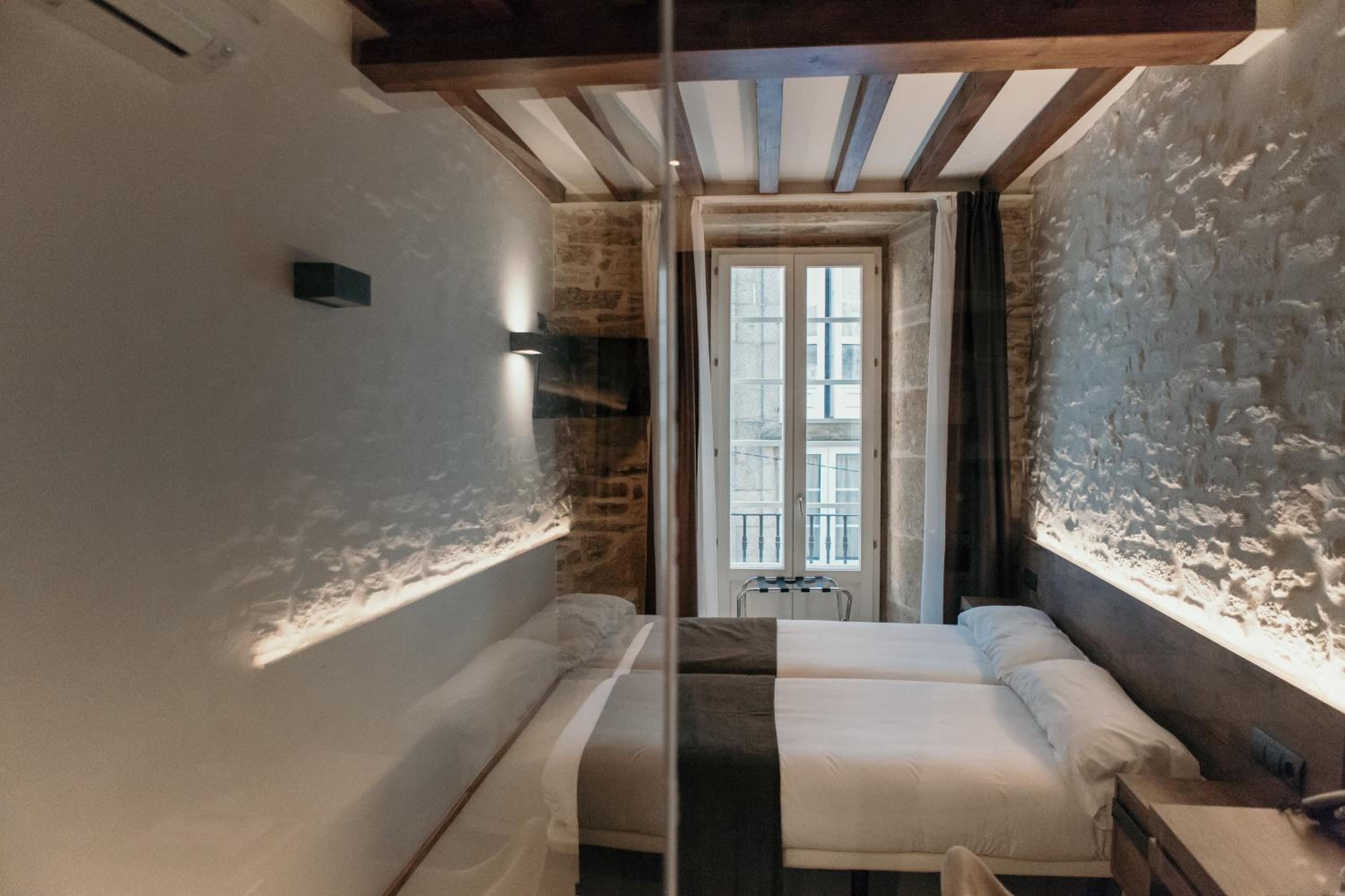 Large Double Room photo 2