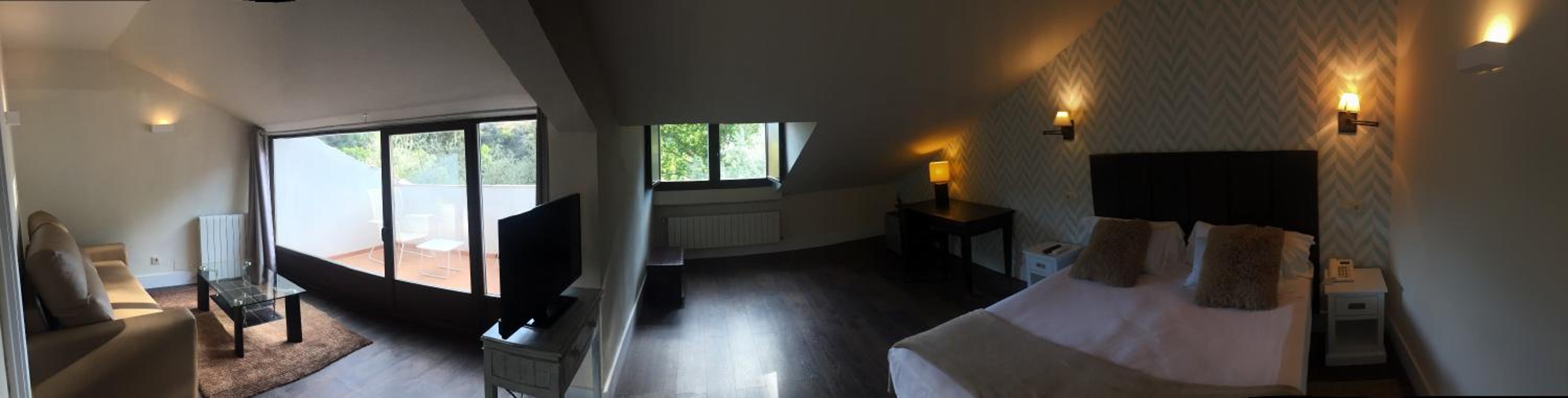 Suite with Terrace photo 2