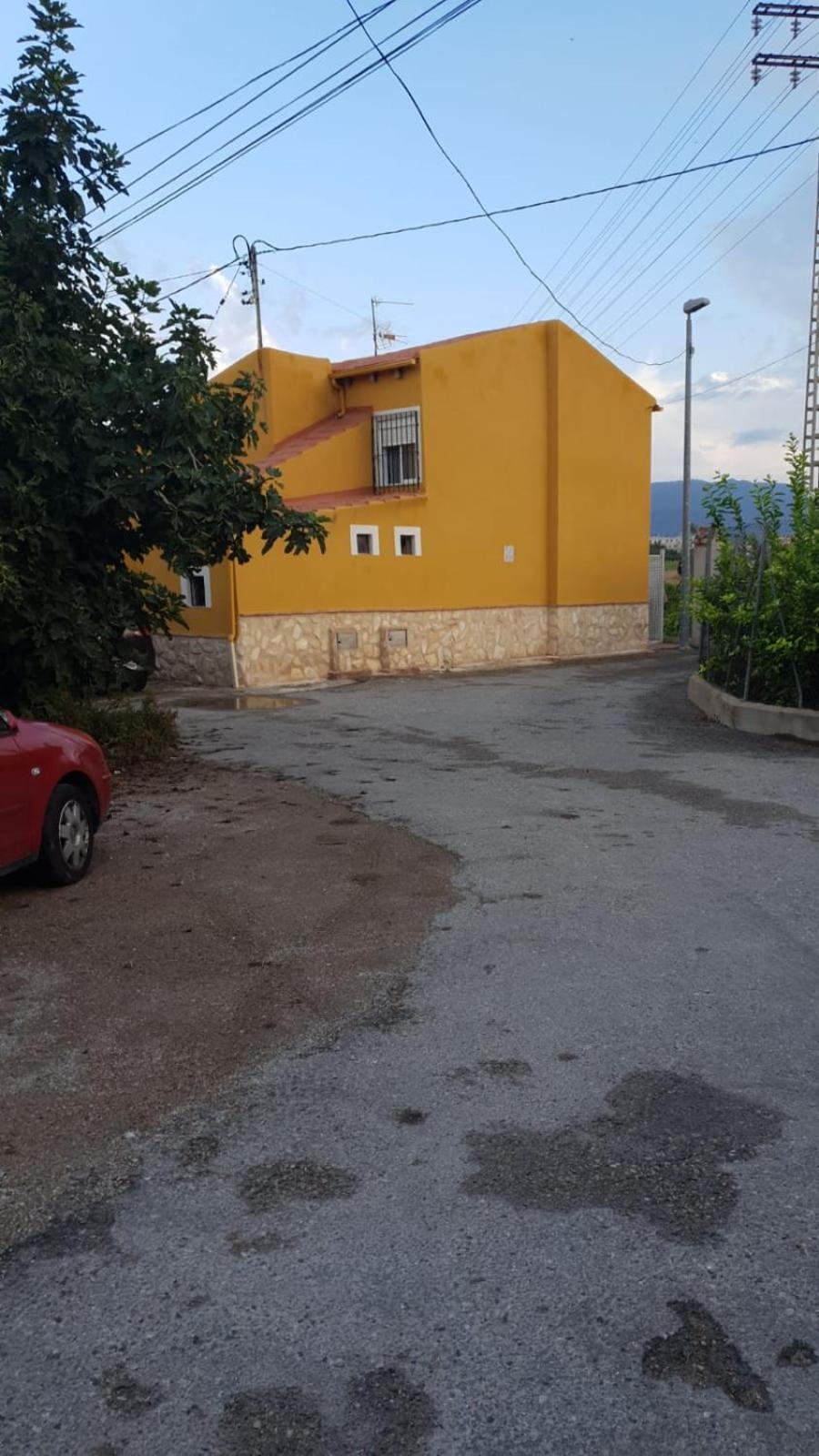 Apartment - Split Level - Photo 10