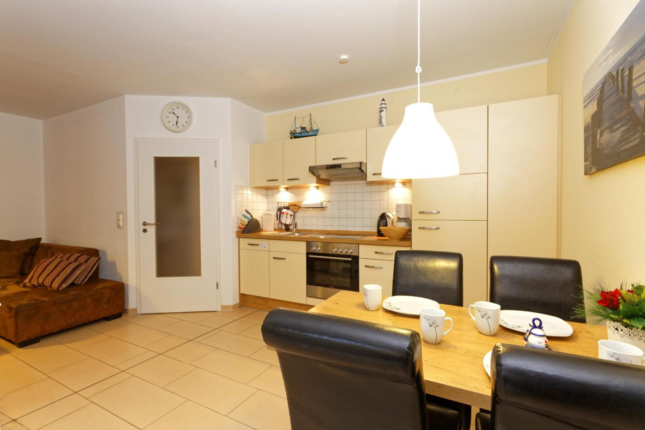 Apartment with Terrace - Flat 19 photo 3