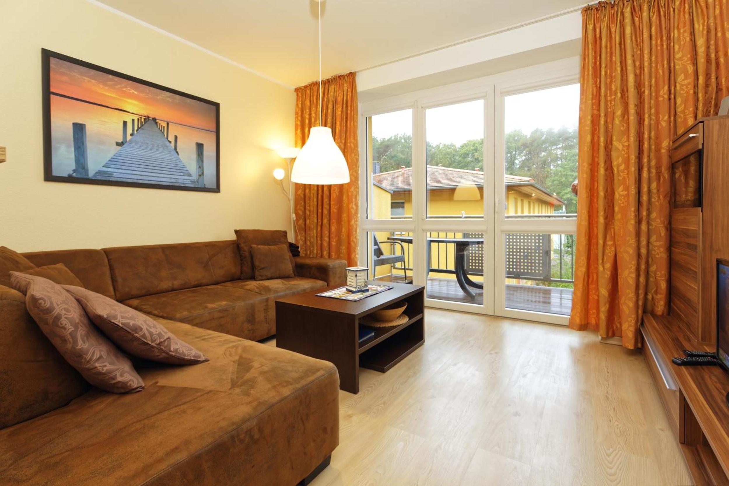 Apartment with Balcony - Flat 29 photo 2