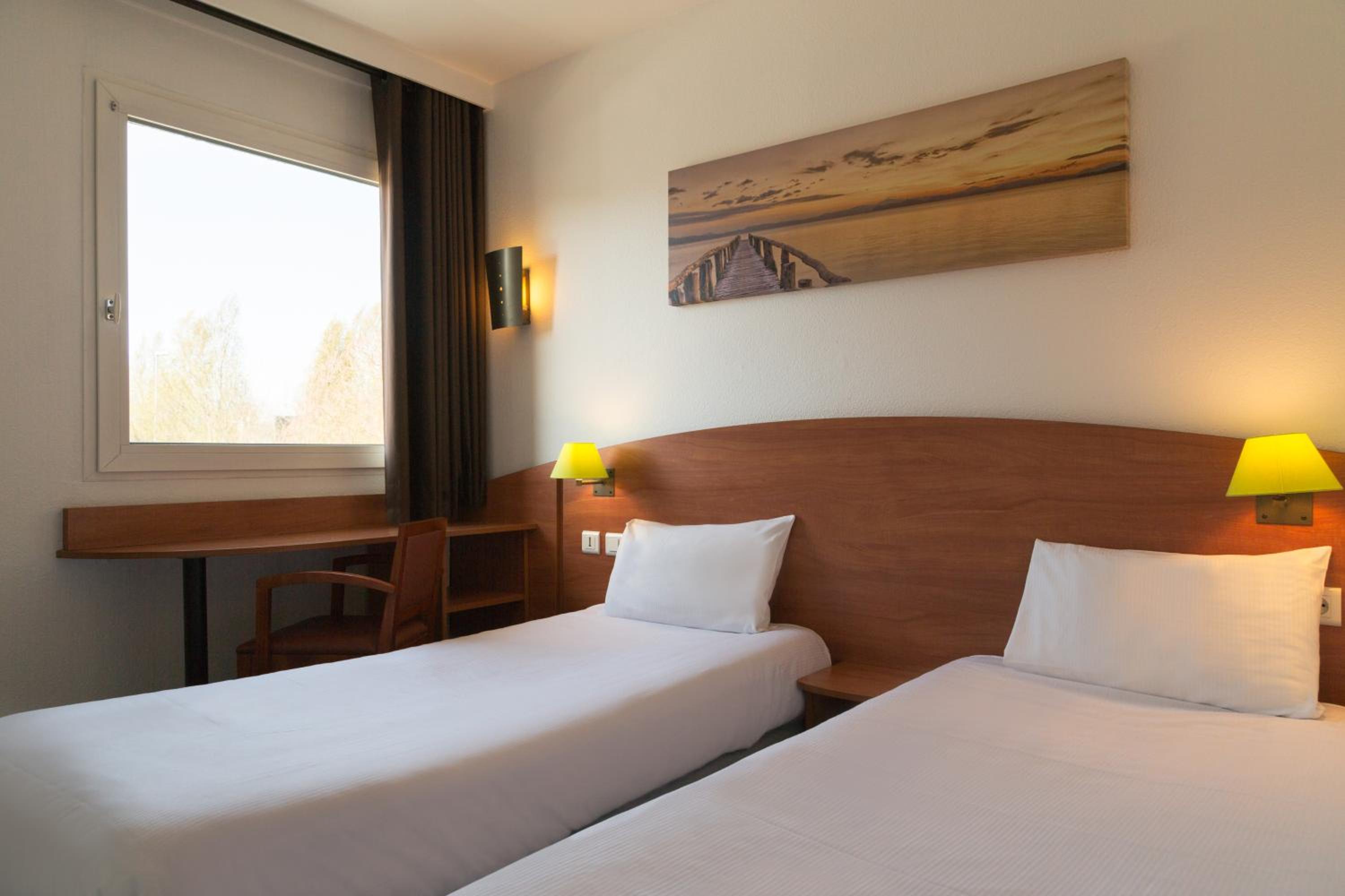 Confort Twin Room photo 1
