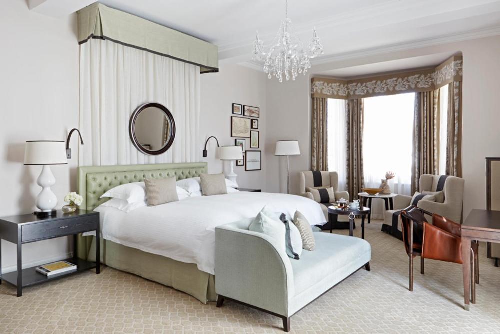 Deluxe Room - Photo 2