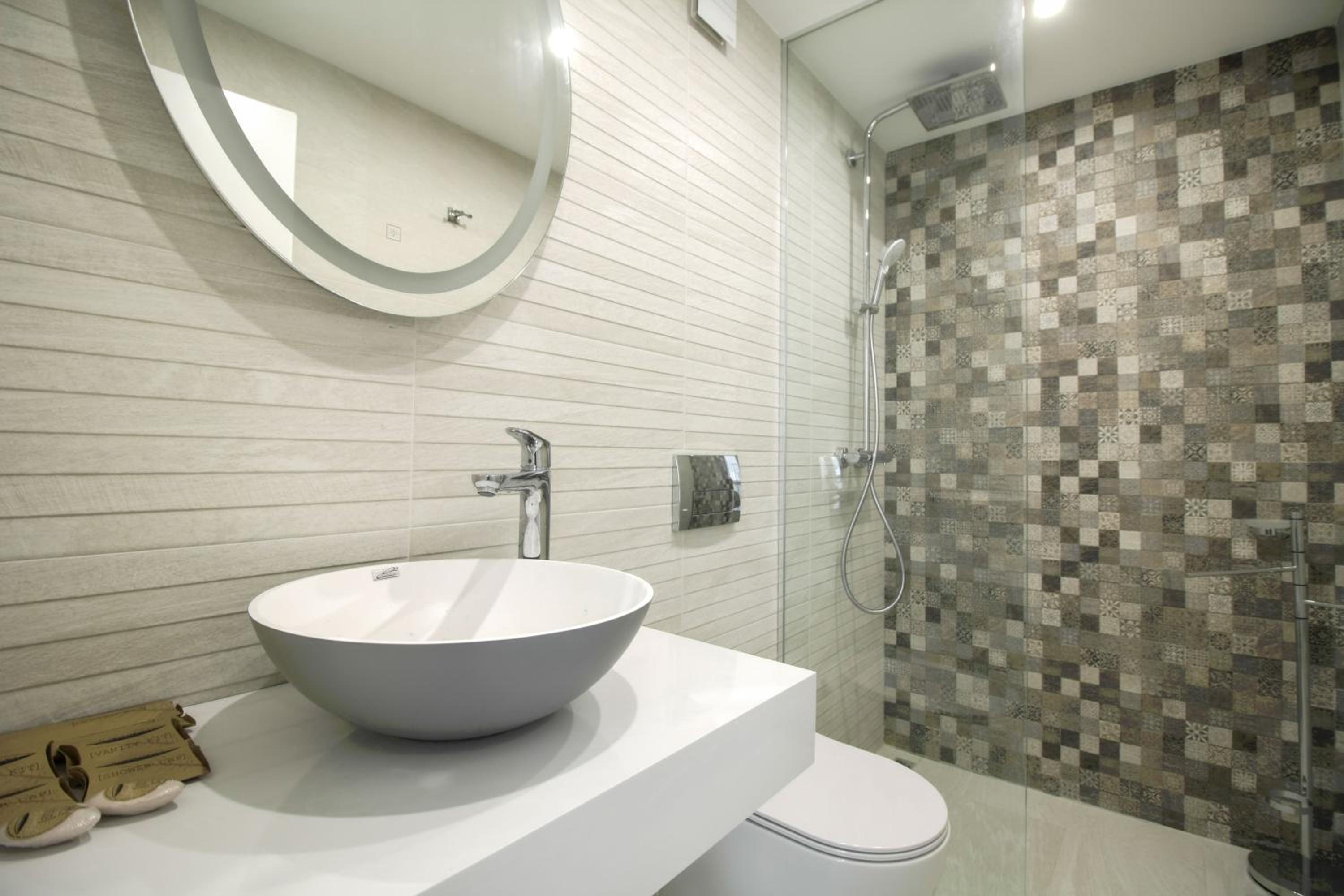 Superior Suite - Photo 2