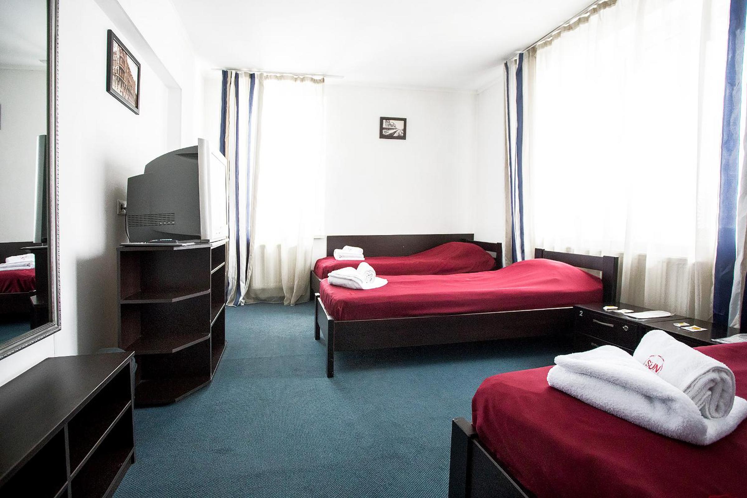 Single Bed In Mixed Dormitory Room photo 1