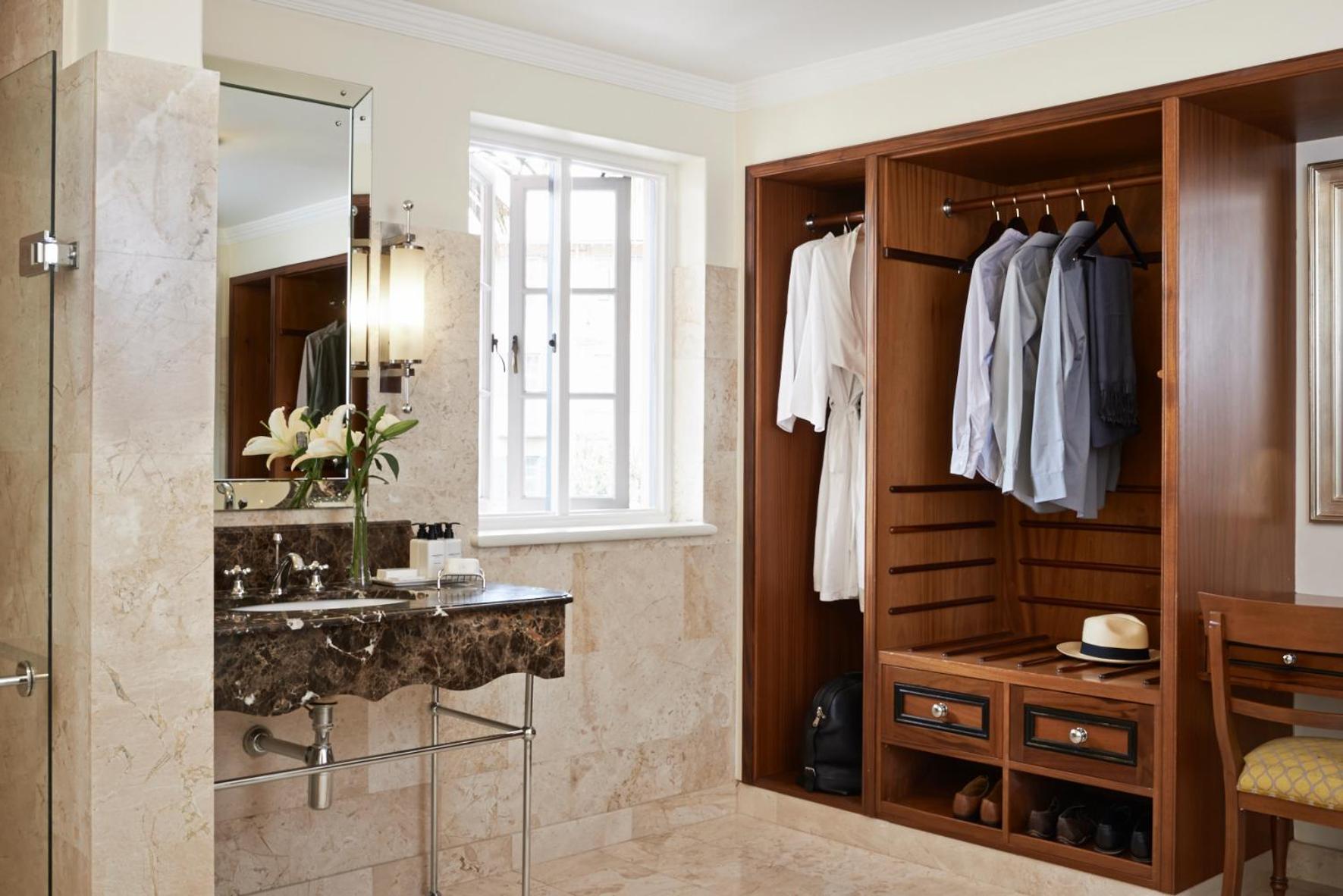 Studio Suite - Photo 2