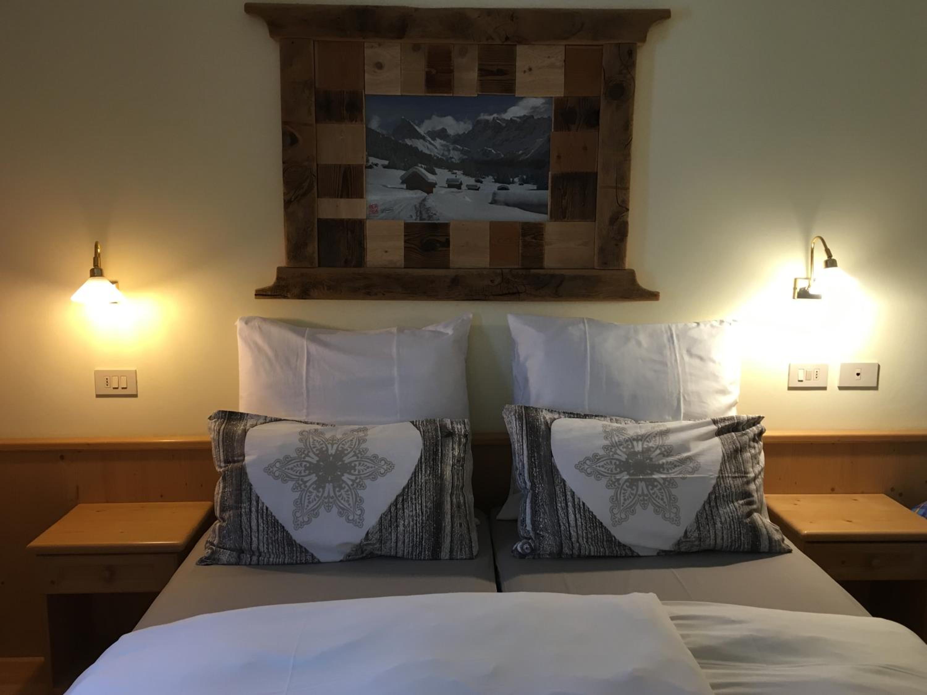 Two-Bedroom Apartment (5 Adults)