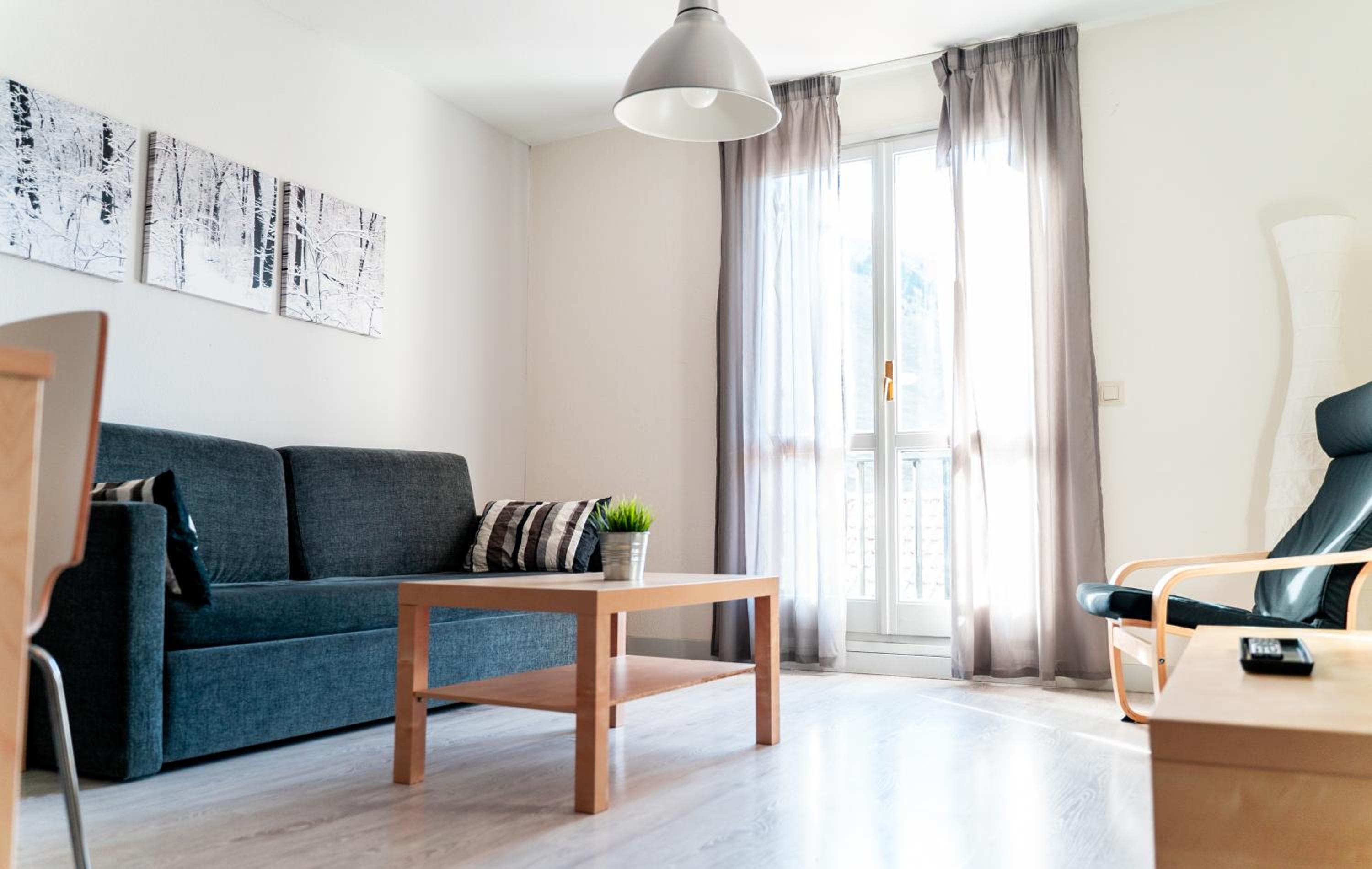 Superior One-Bedroom Apartment with Balcony photo 2