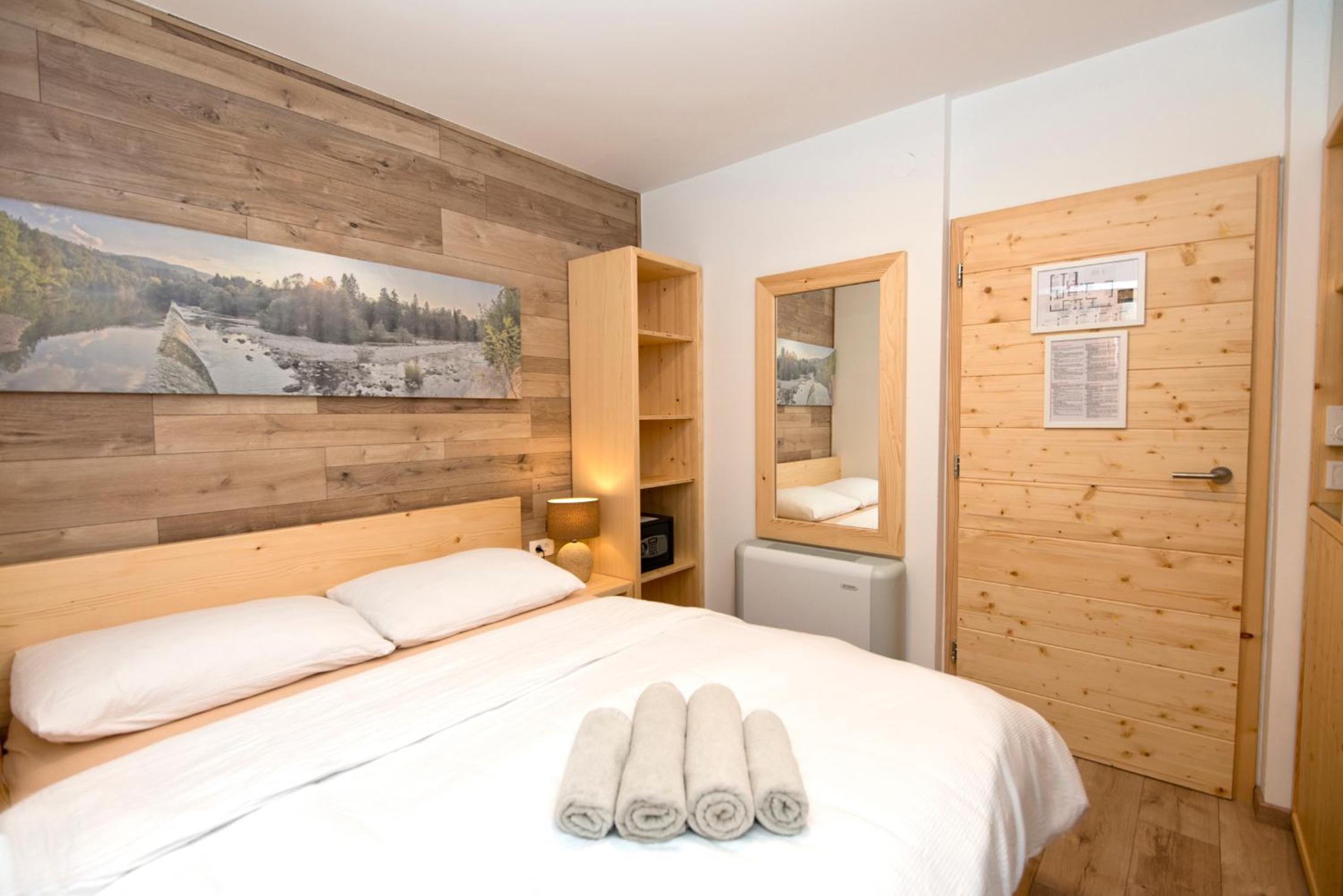 Economy Double Room photo 2