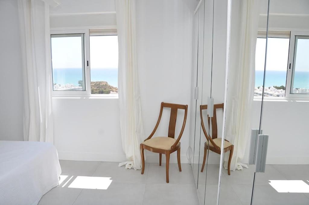 Apartamento con vista al mar