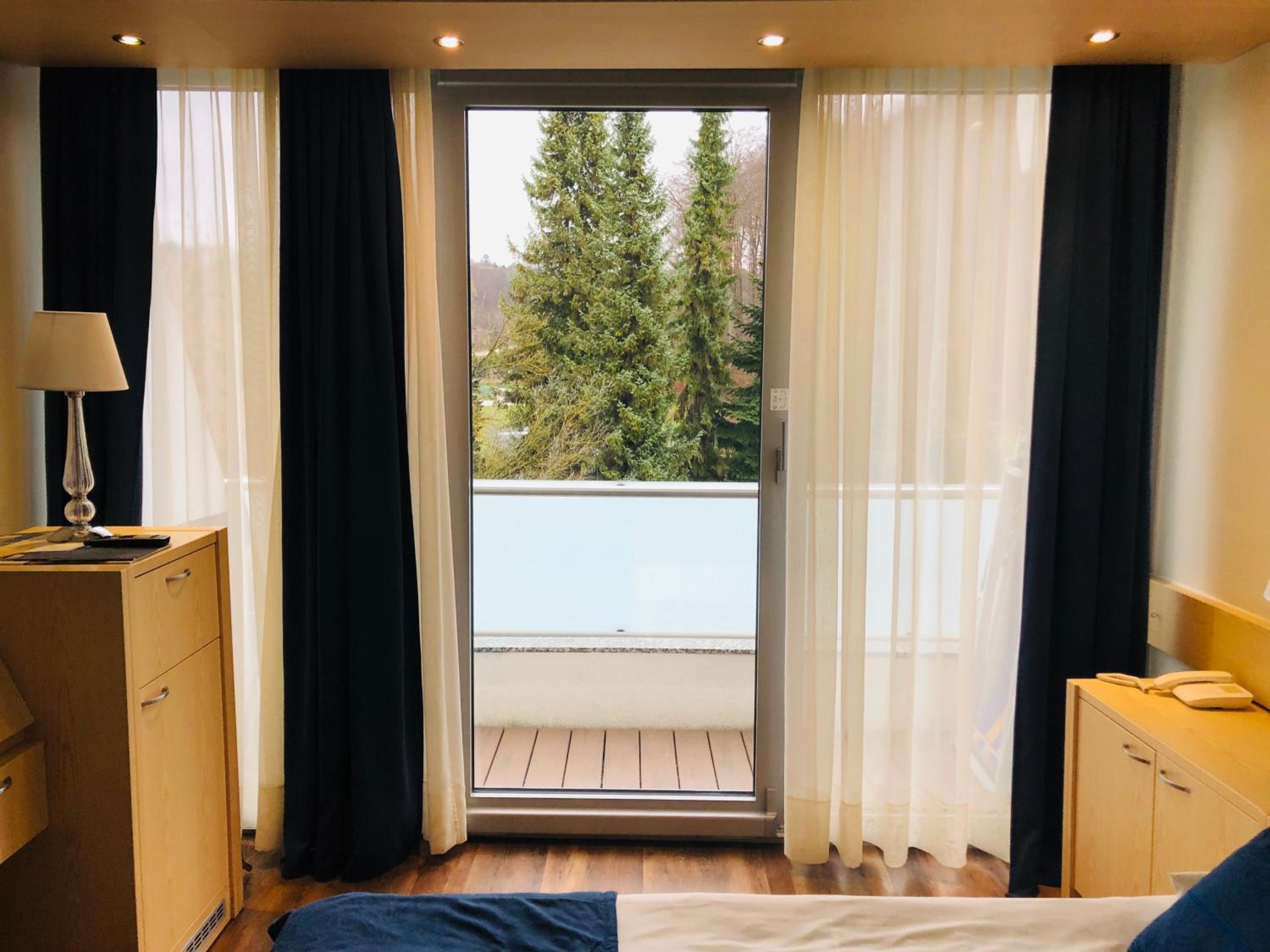 Two-Bedroom Apartment with Terrace - Photo 5