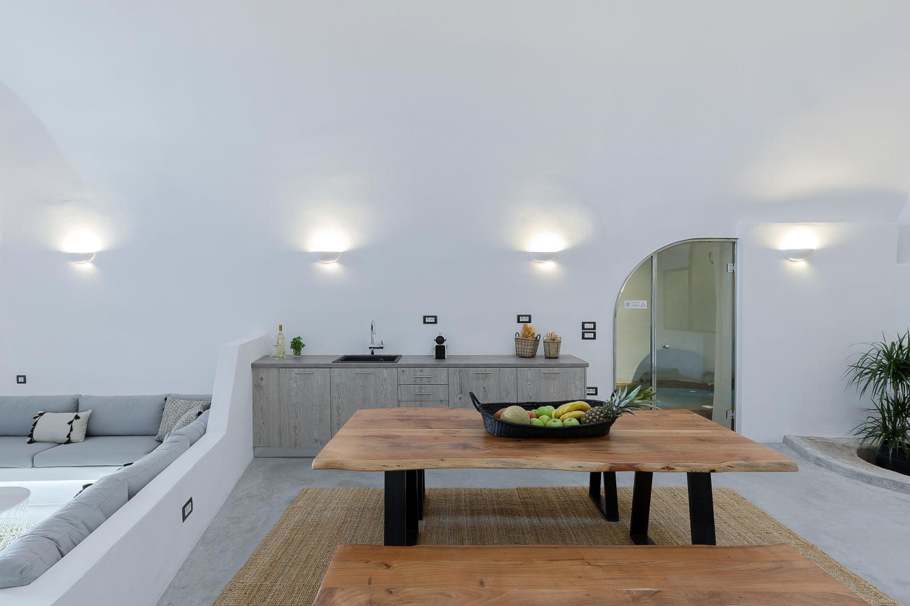Two-Bedroom Apartment - Photo 3