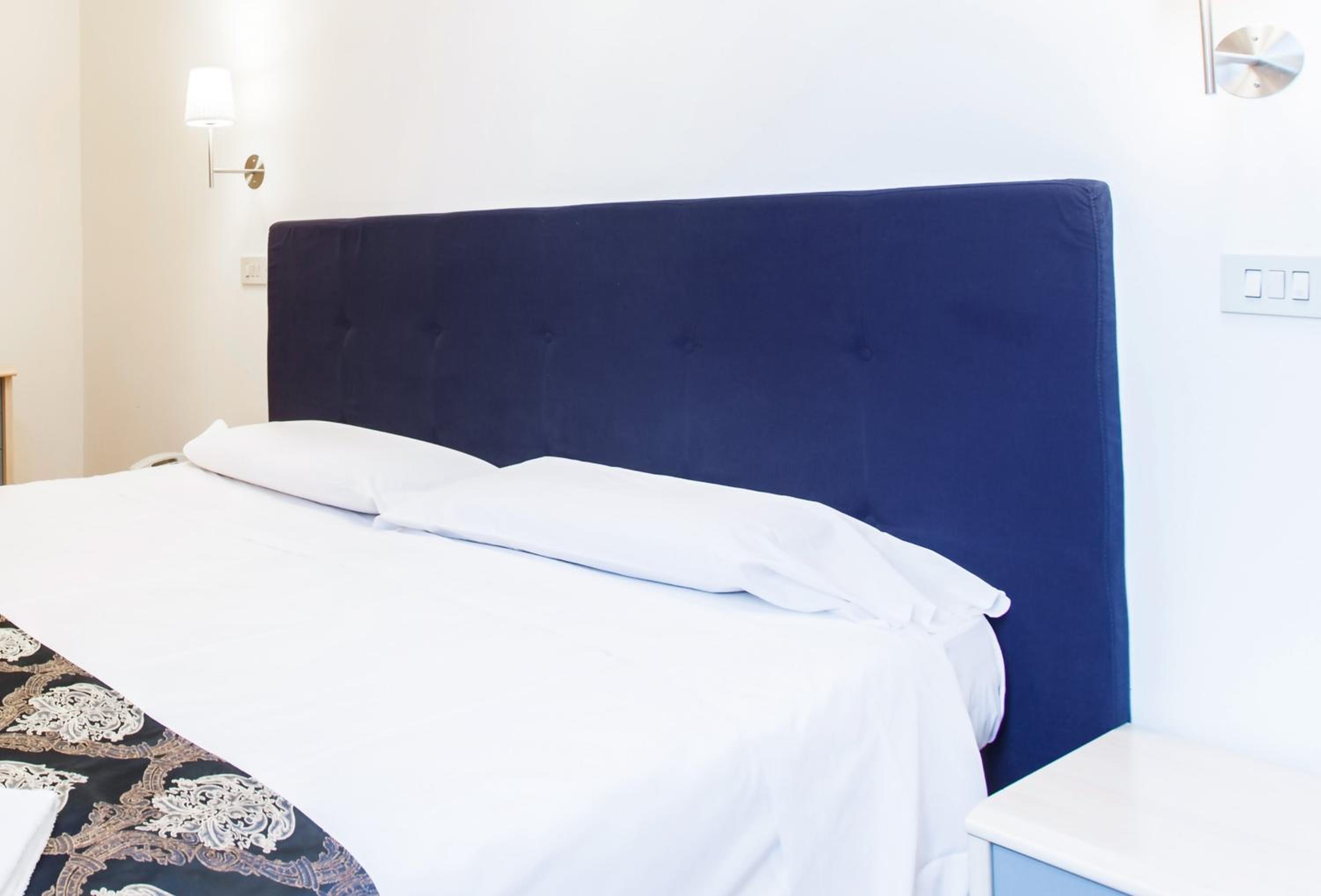 Standard Single Room photo 3