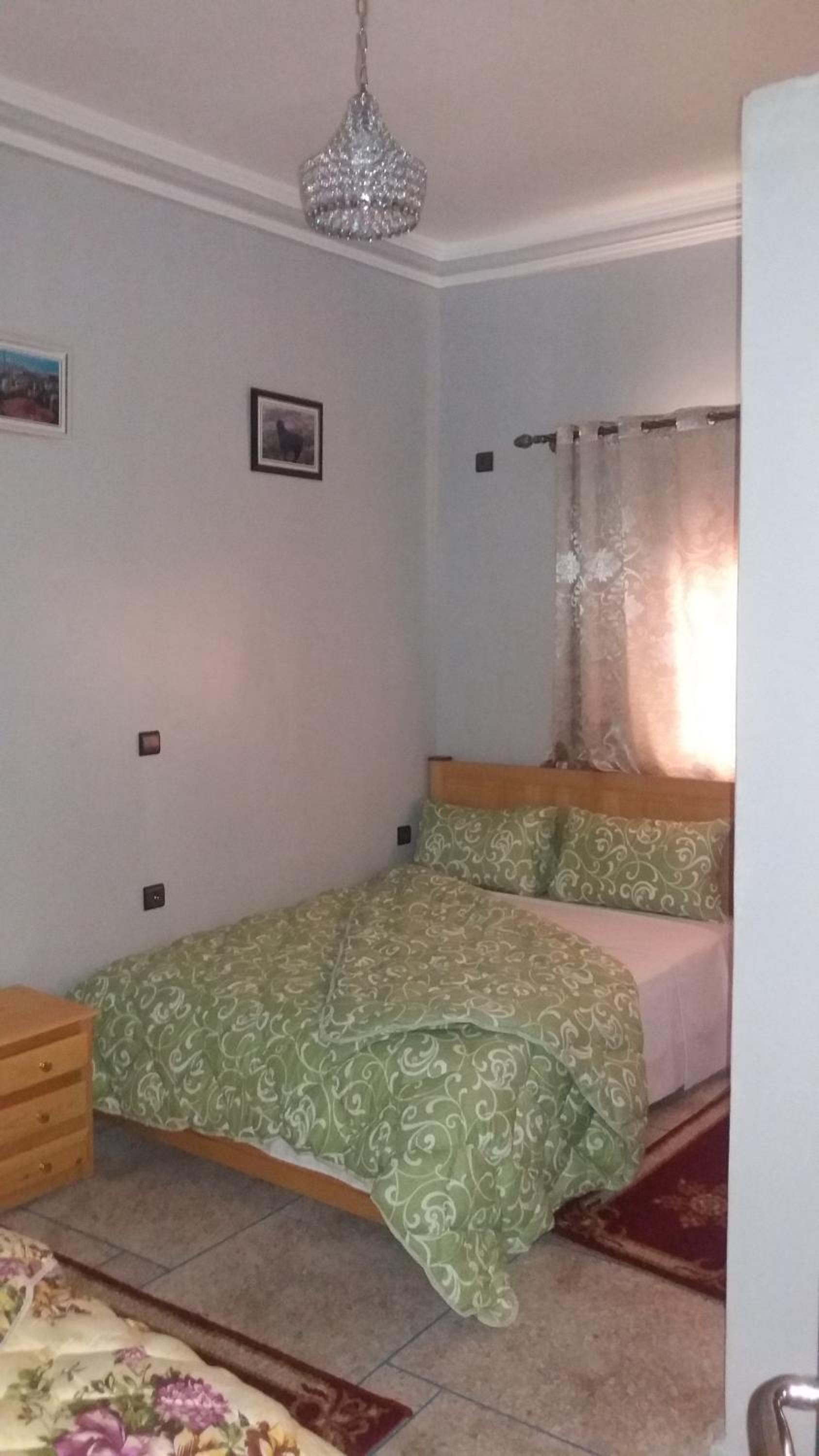 Double or Twin Room - Photo 5