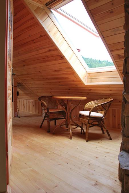 Suite with Mountain View - Photo 12