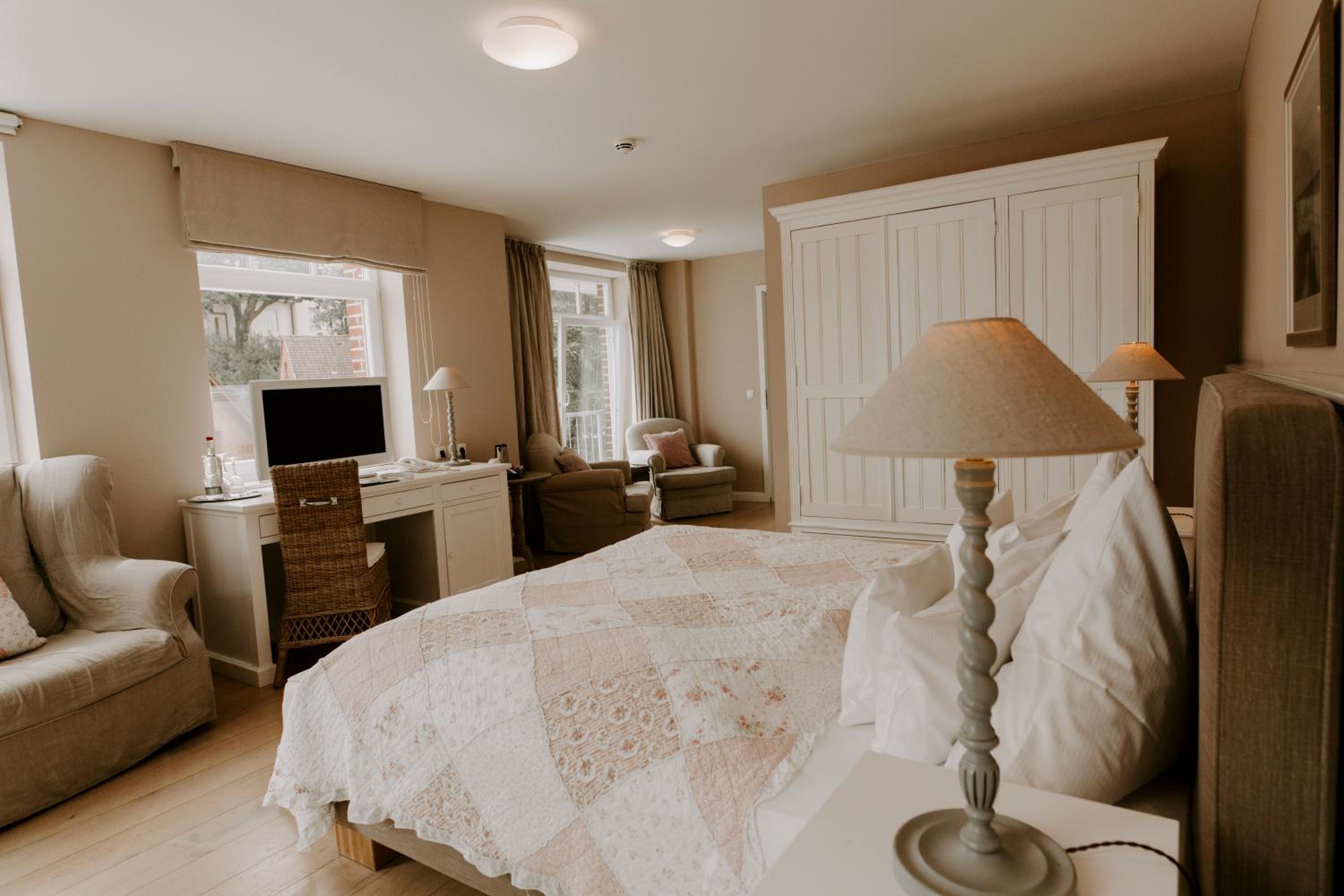 Corner Junior Suite - Sea Side photo 3
