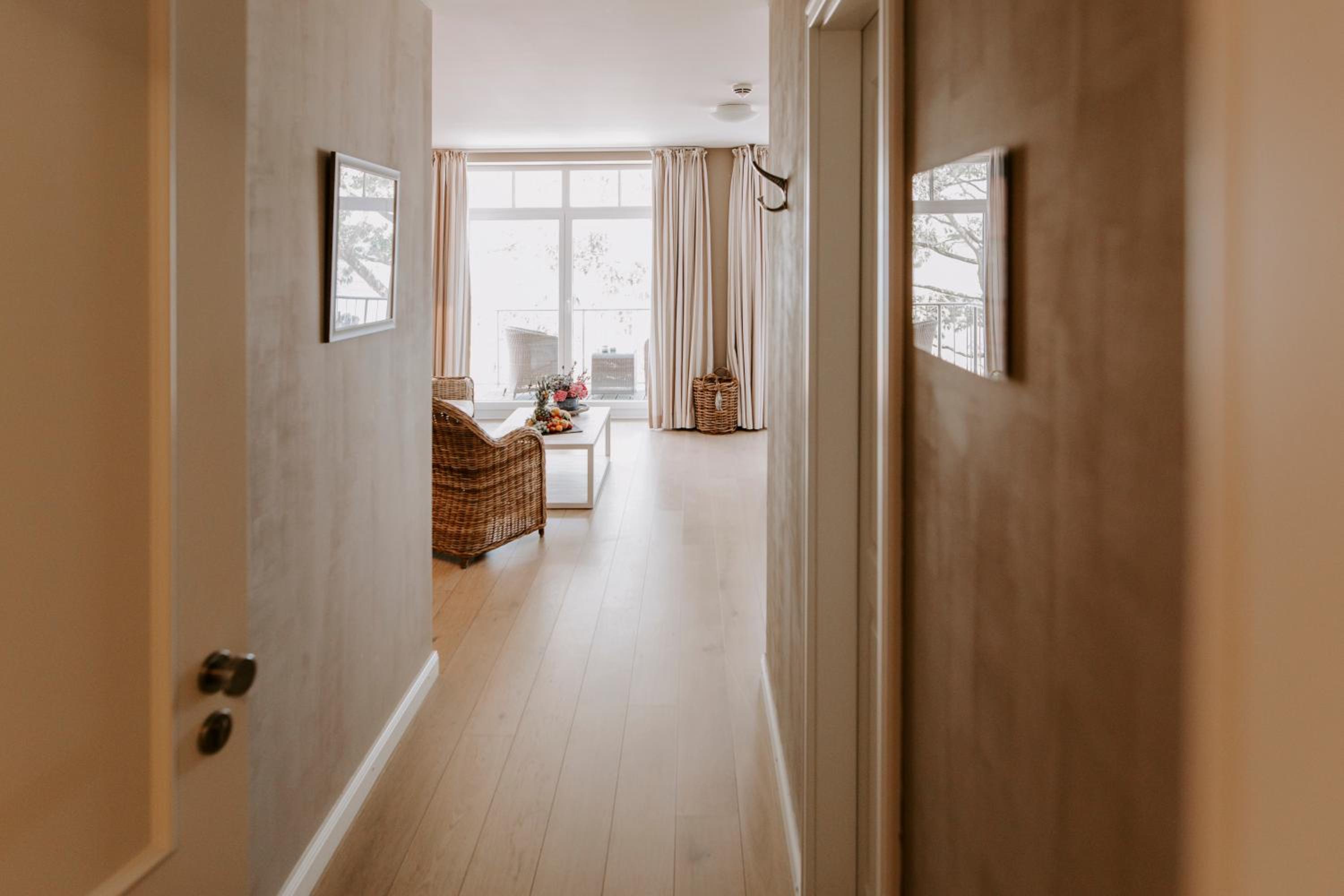 Junior Suite - Sea Side photo 1