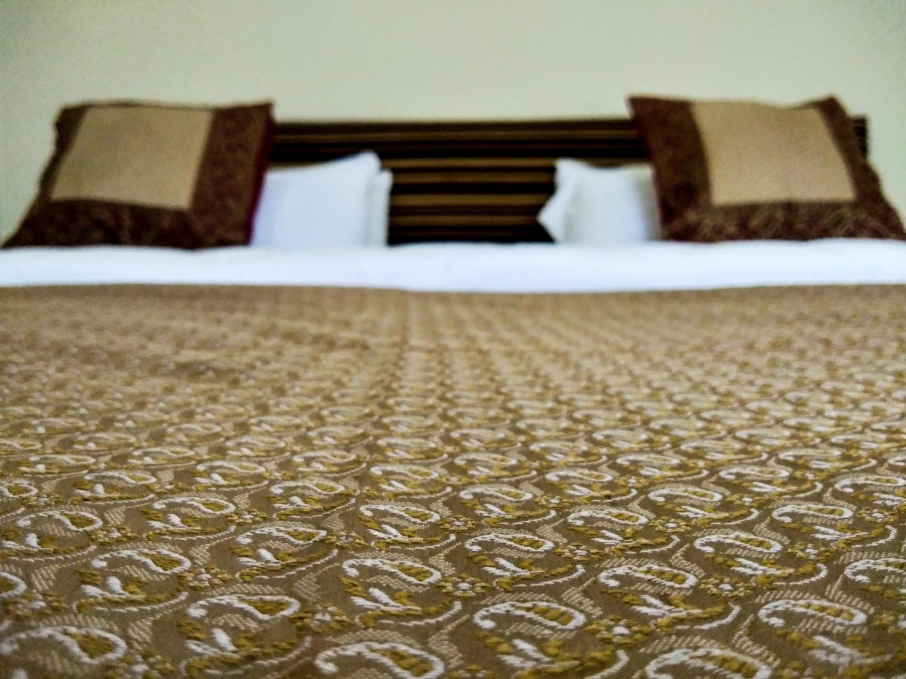 Ekaant Suite with Balcony and River View (Darshan Assistance for Kashi Vishwanath Temple Available)