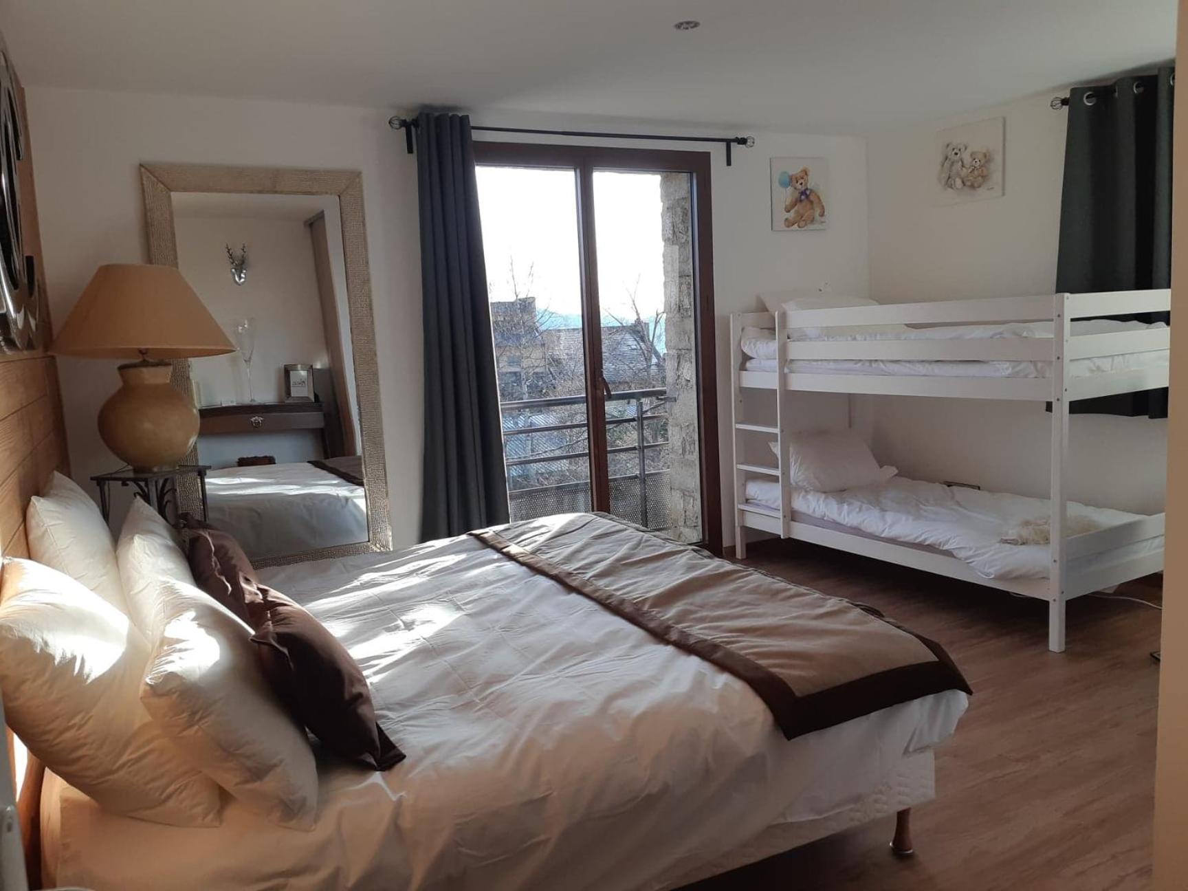 Apartment - Photo 8