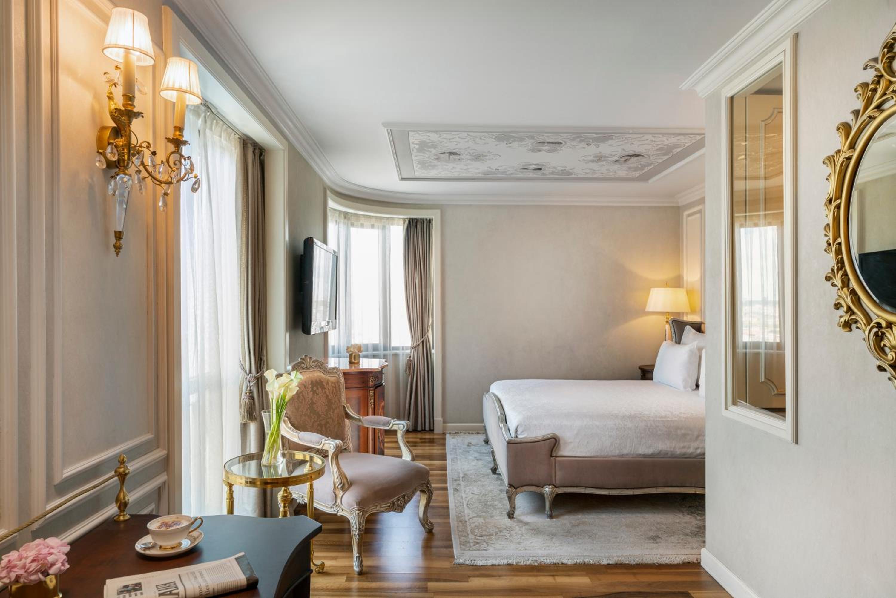 Premium room, golden horn view - Photo 2