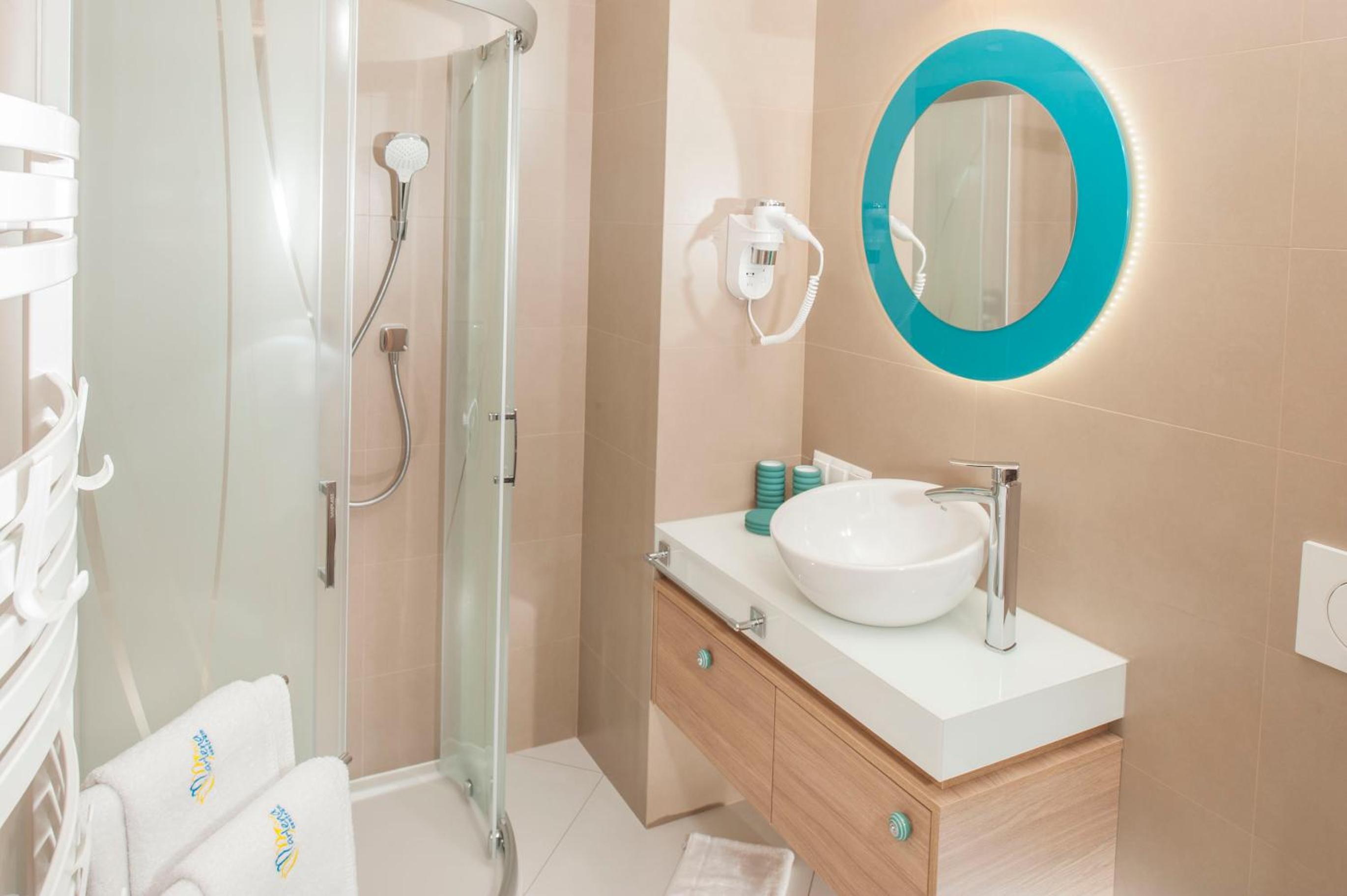 Double Room with Private Bathroom photo 3