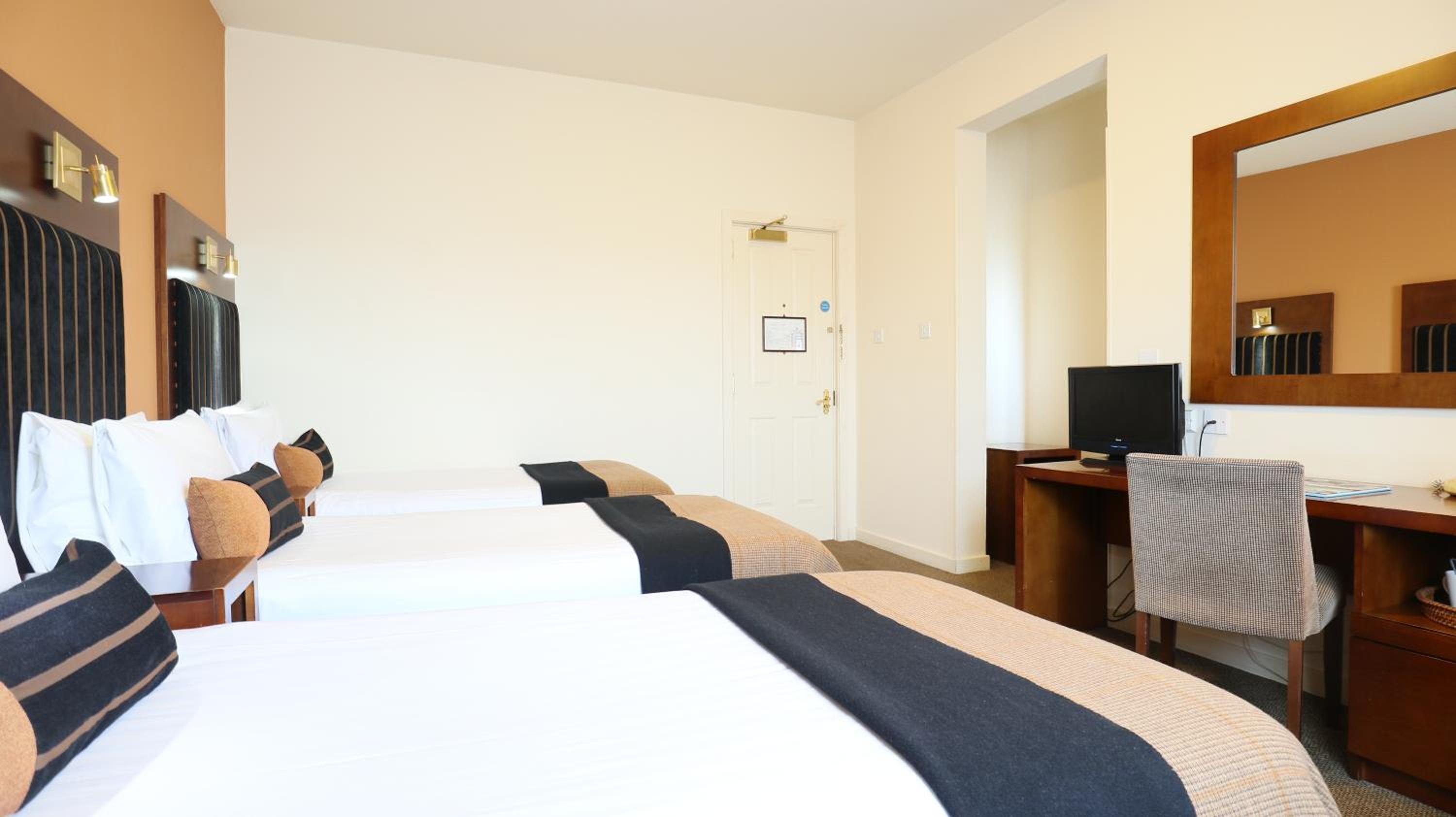 Triple Room - Photo 3